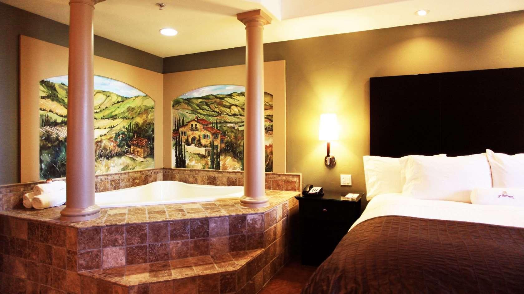 La Bellasera Hotel and Suites — photo 5