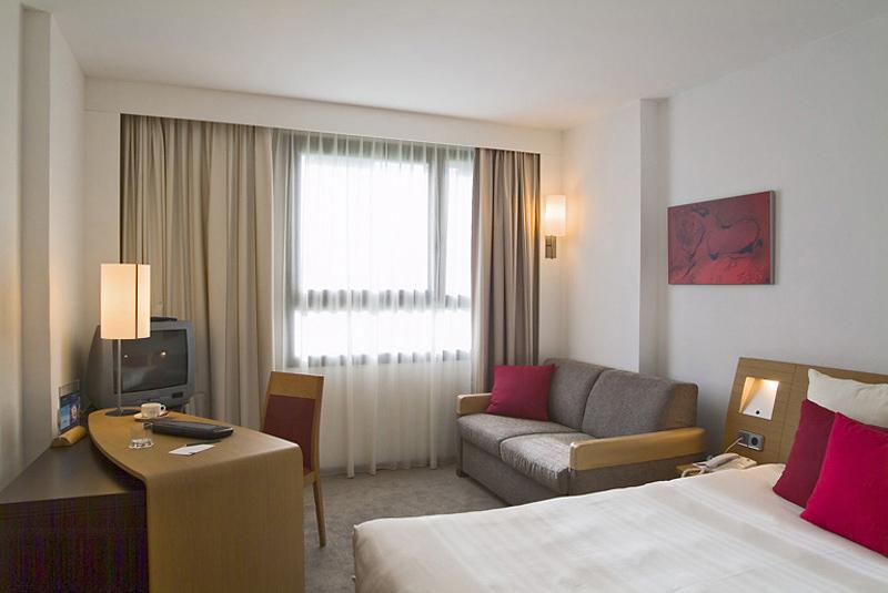 Hotel ILUNION Valencia 4 — photo 4