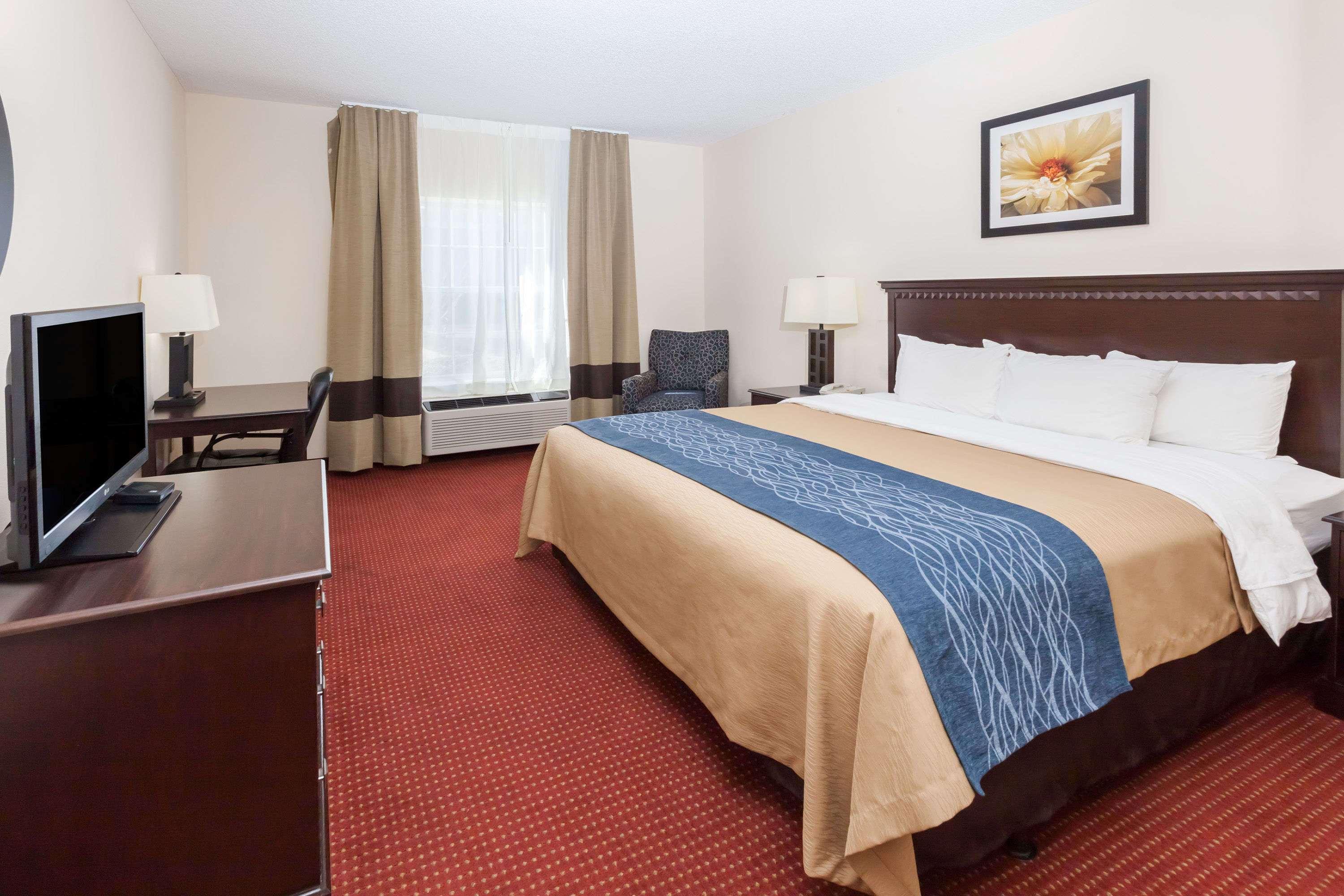 Baymont Inn & Suites Decatur — photo 4