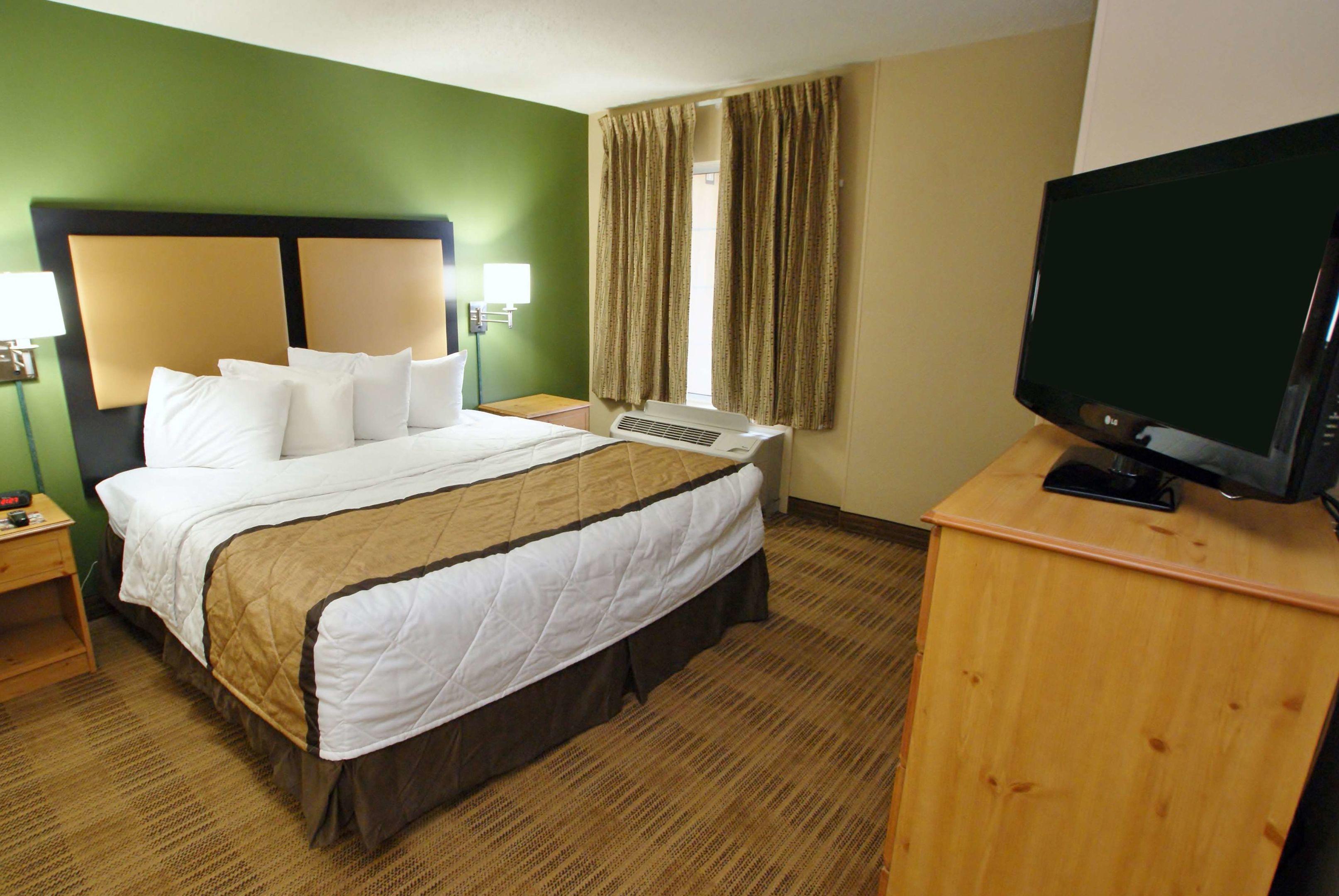 Extended Stay America - Atlanta - Cumberland Mall — photo 4