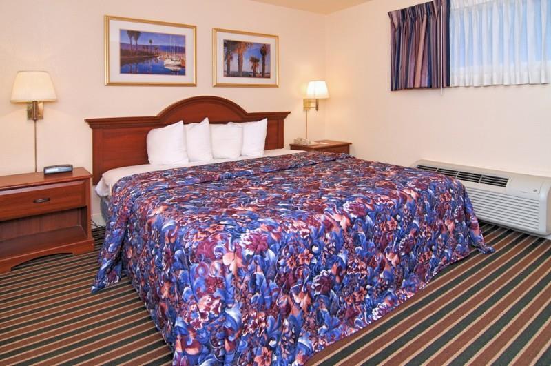 Palm Aire Hotel & Suites — photo 4