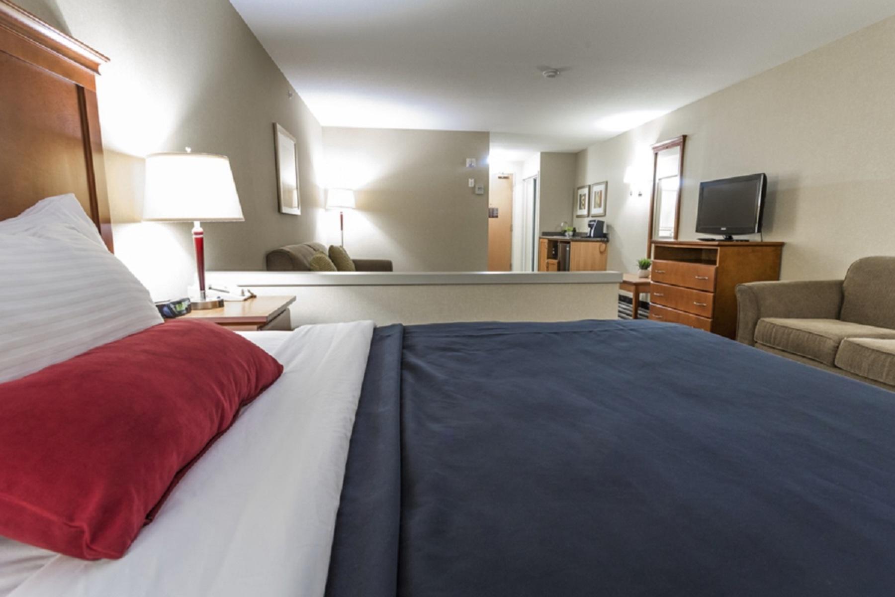 Days Inn & Suites Edmonton Airport — photo 4