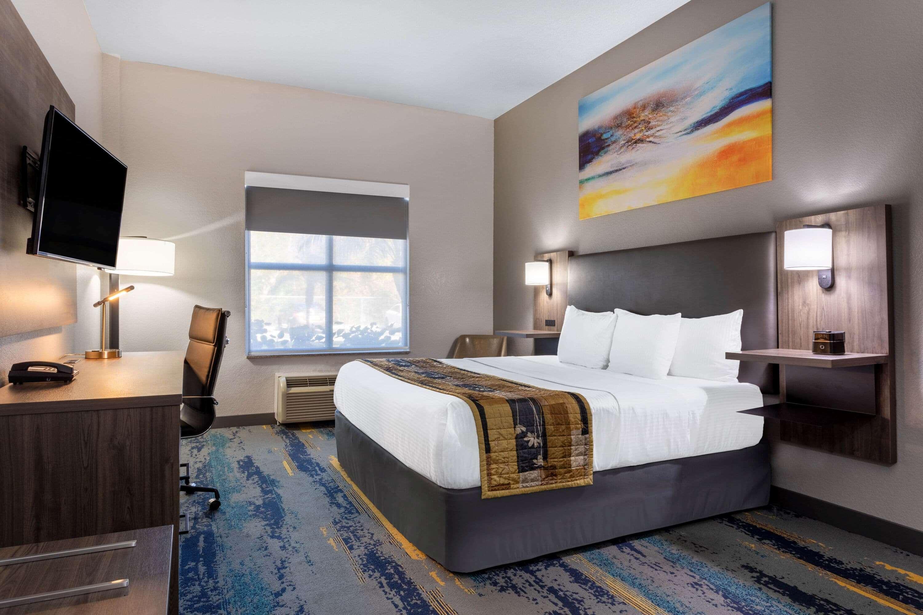 La Quinta Inn & Suites Tampa Central — photo 4