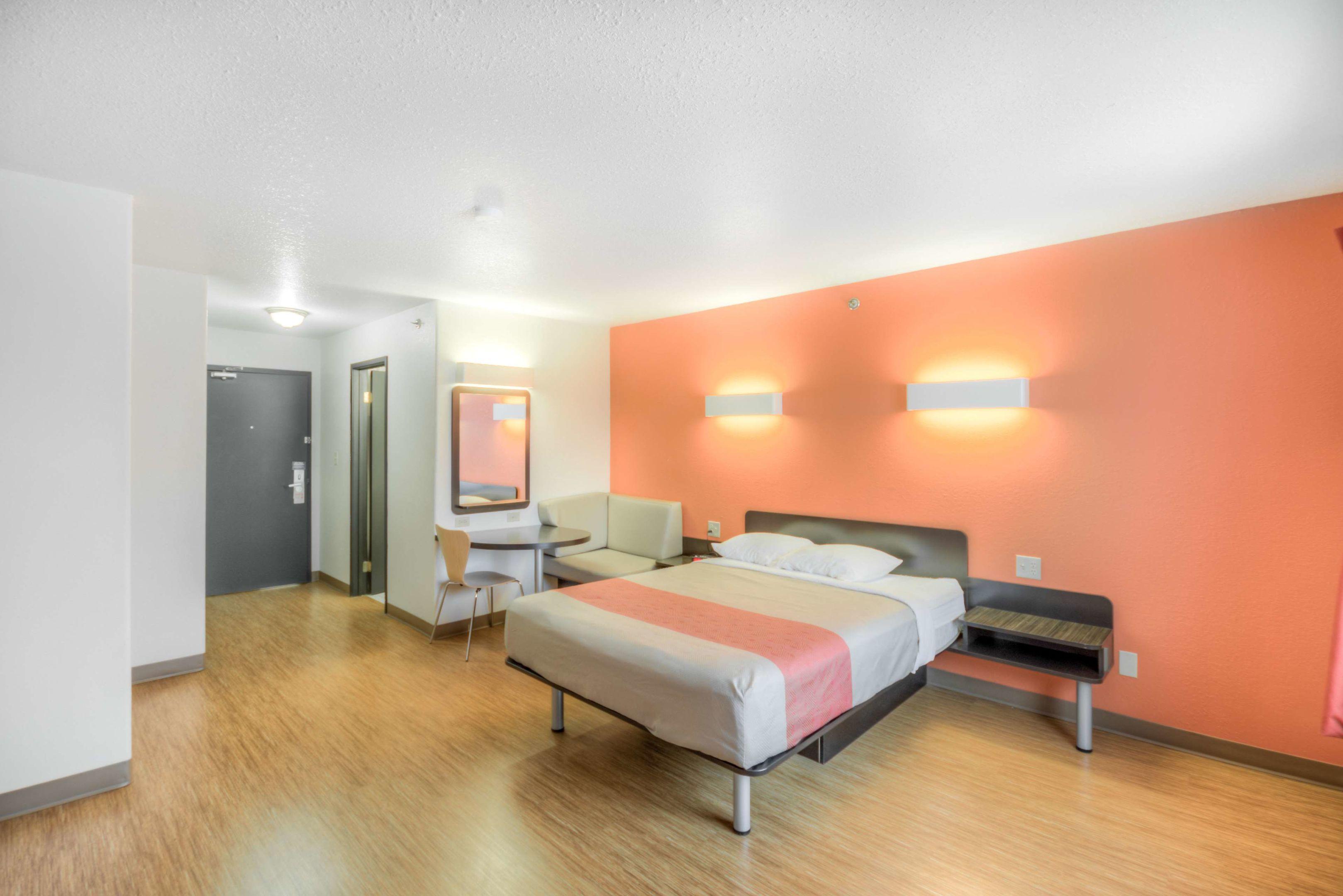 Motel 6 Regina — photo 4