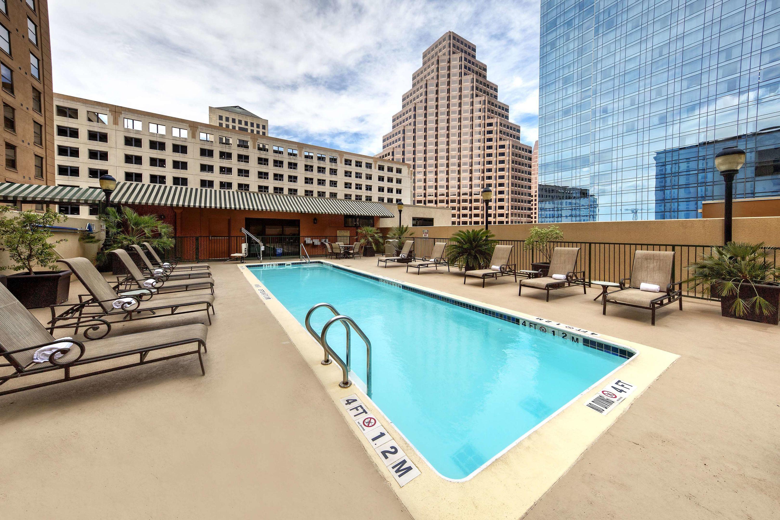 Hampton Inn & Suites Austin-Downtown/Convention Center — photo 5