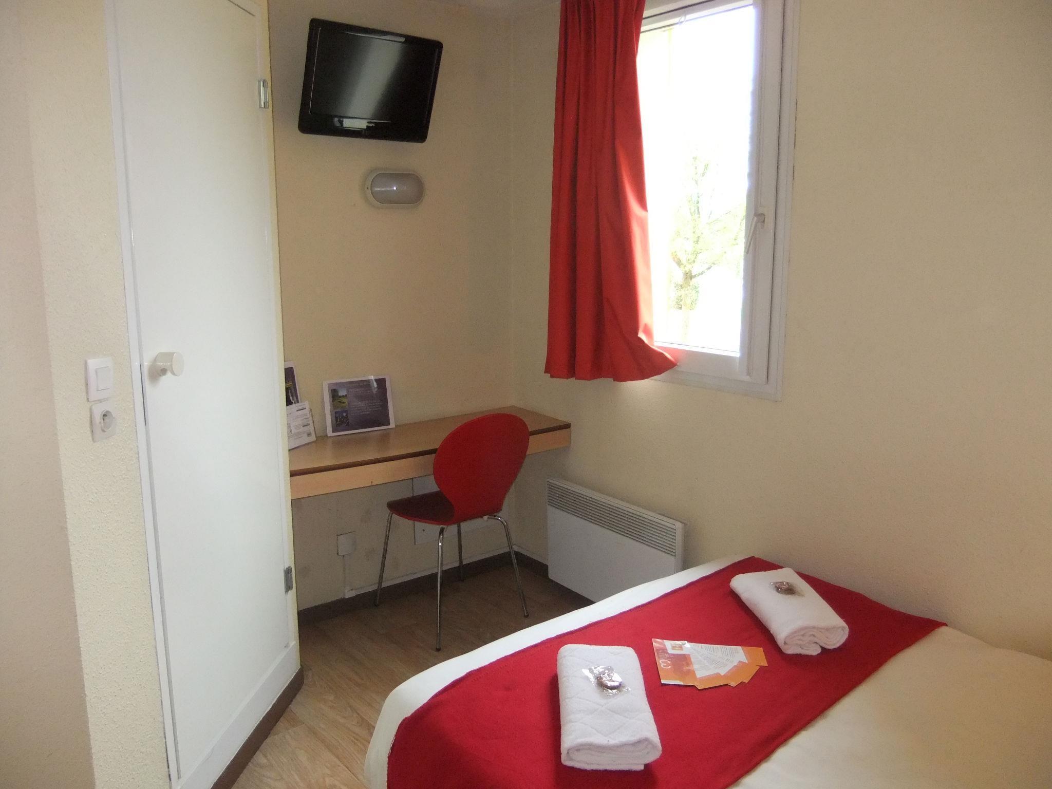 Hotel Premiere Classe Niort Est - Chauray — photo 5