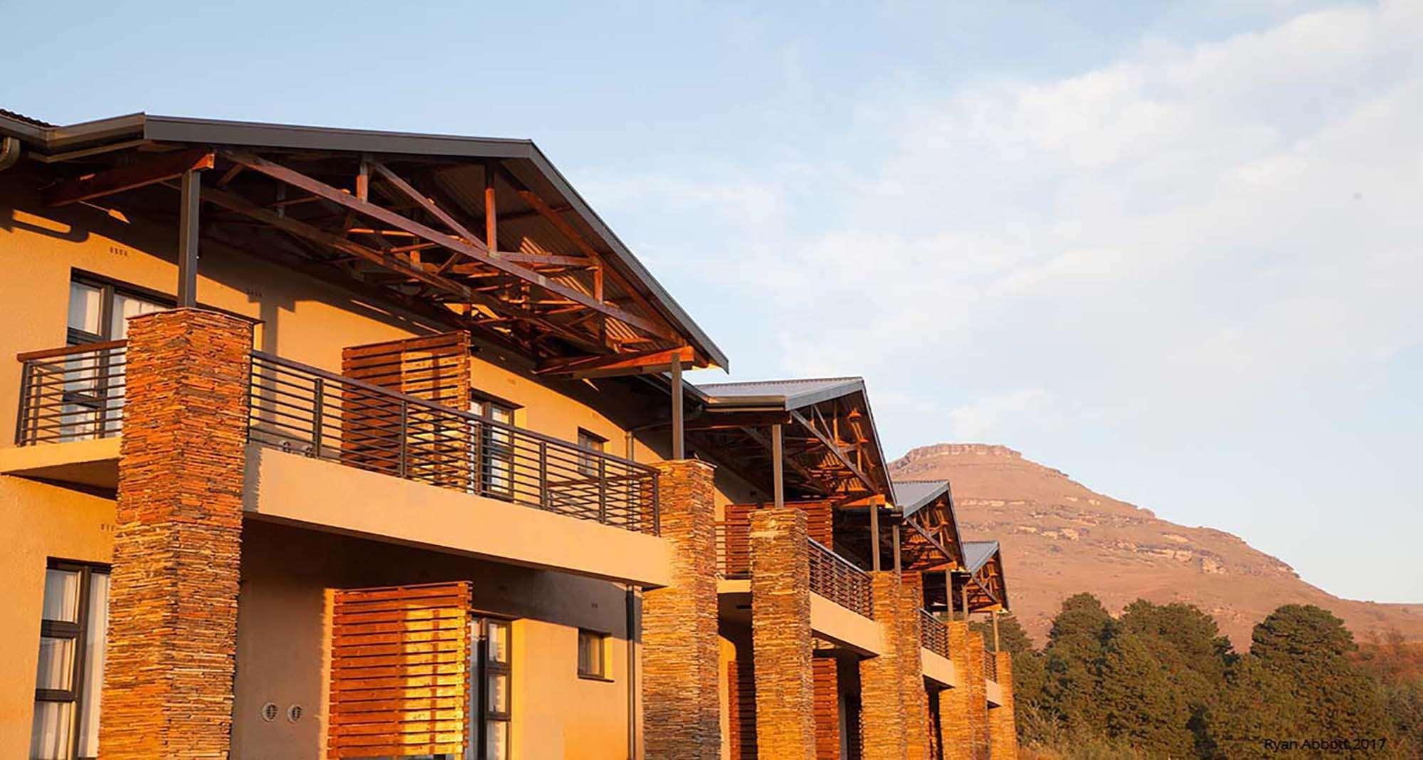 Premier Resort Sani Pass — photo 4
