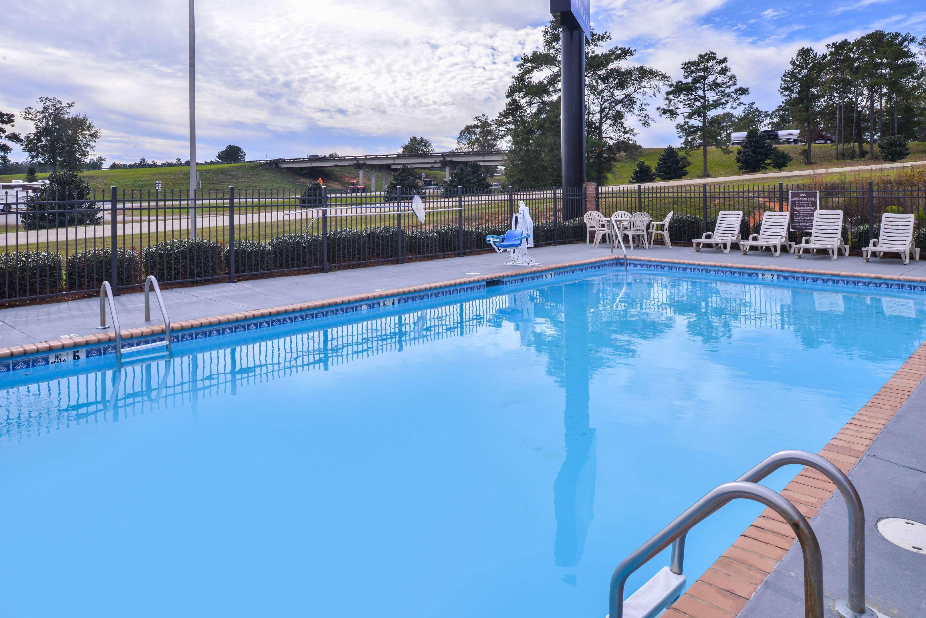Americas Best Value Inn — photo 4