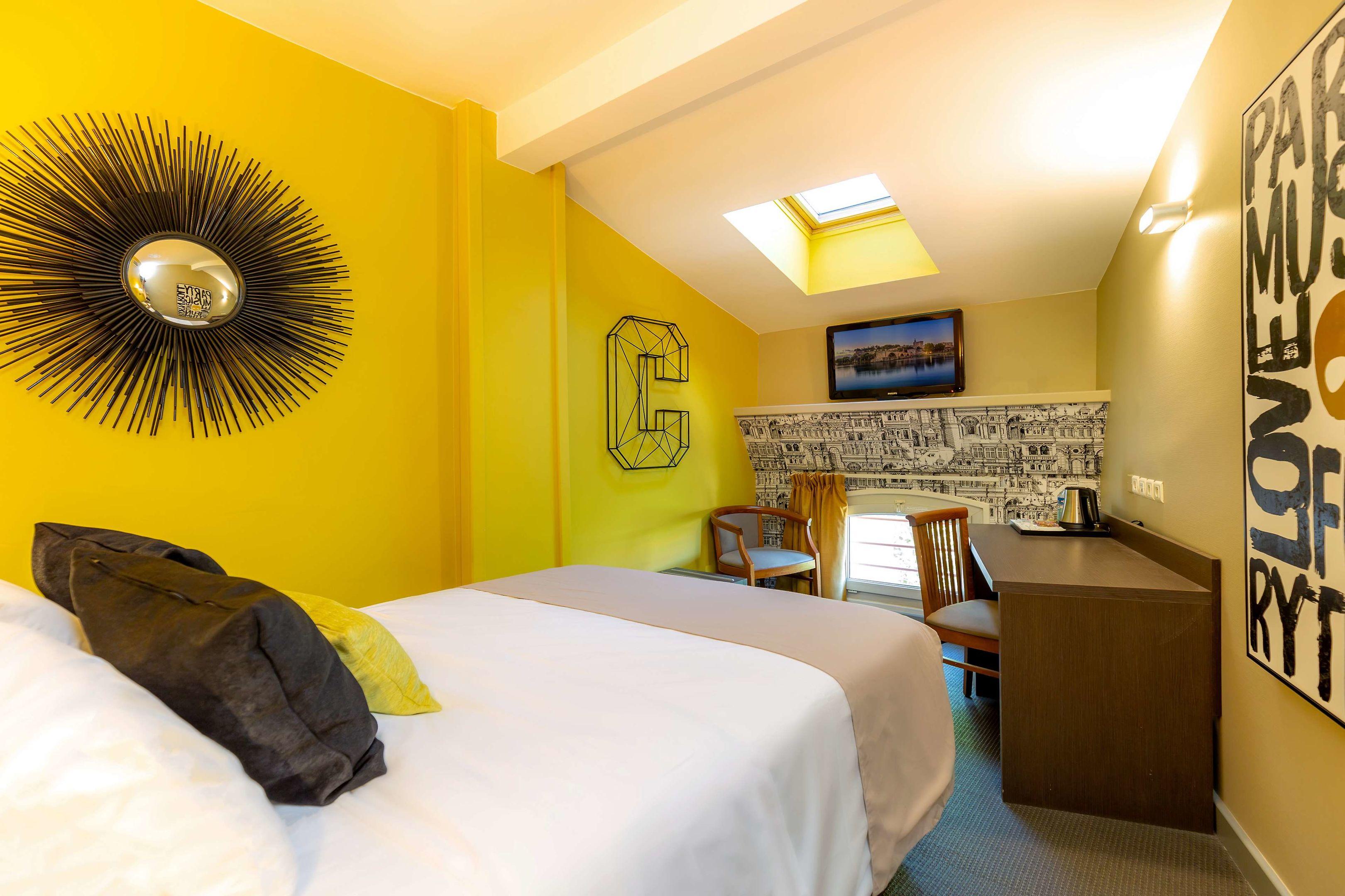 Hotel Kyriad Avignon - Palais des Papes — photo 5