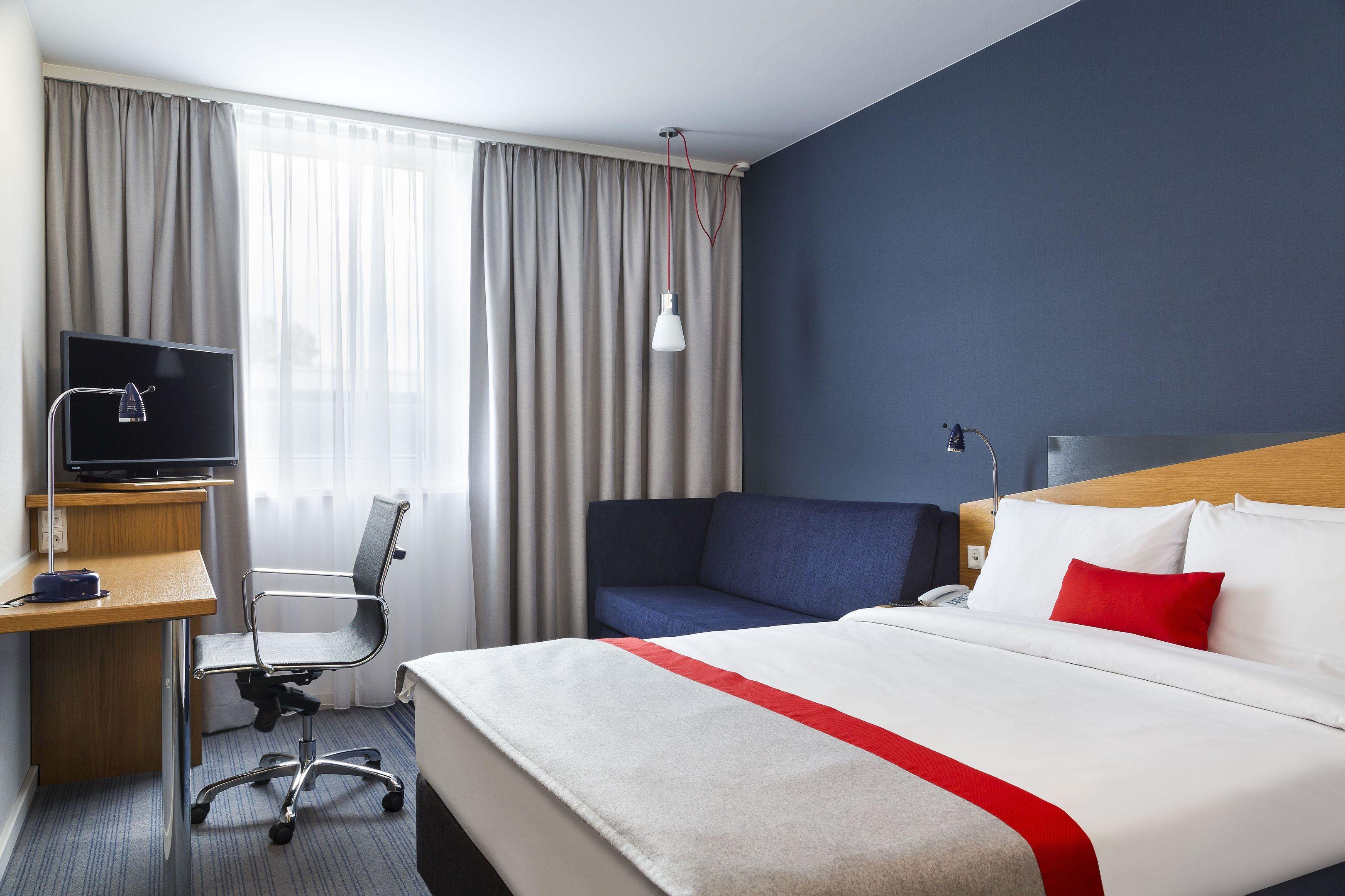 Holiday Inn Express Dortmund — photo 5