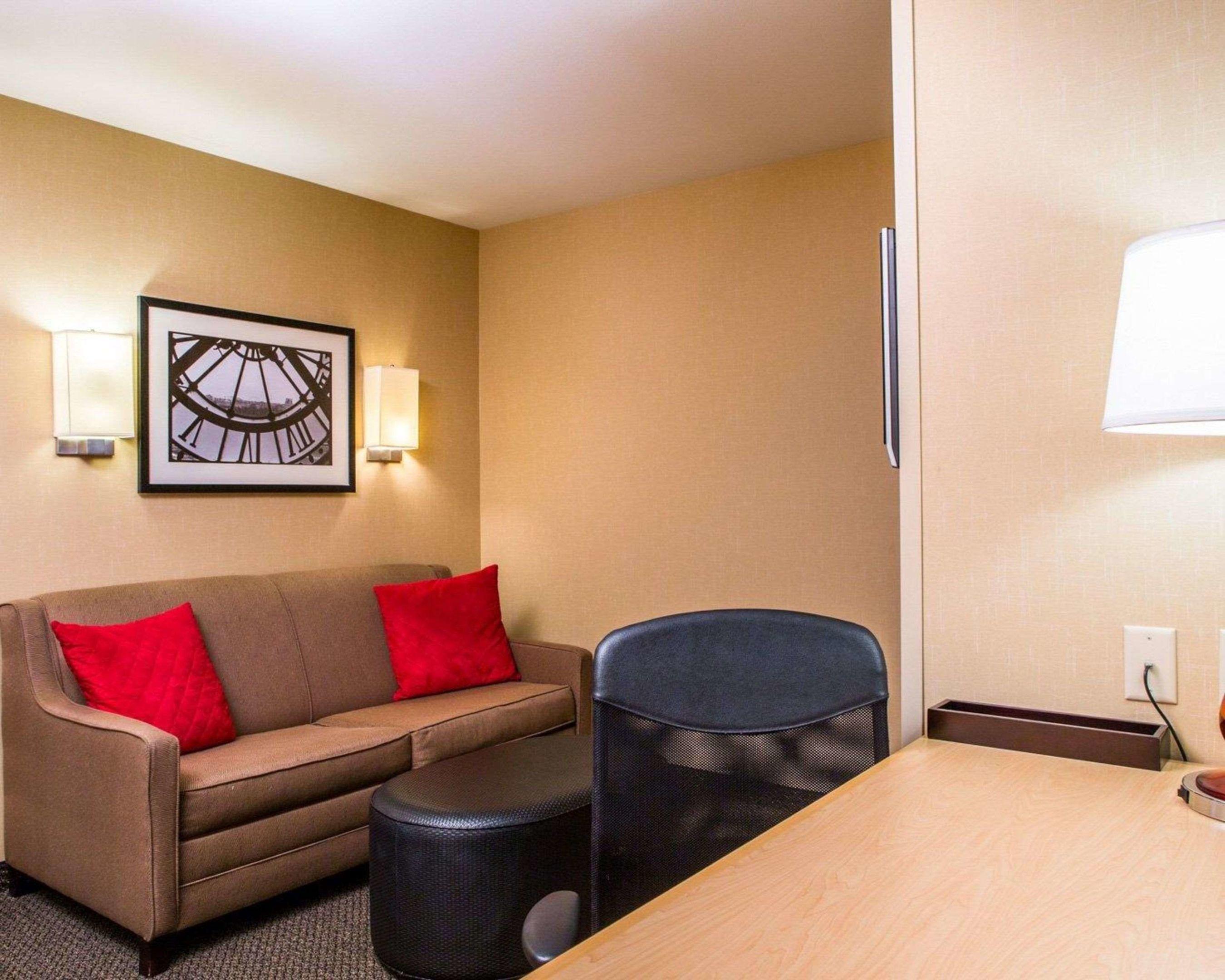 Cambria Suites Appleton — photo 5