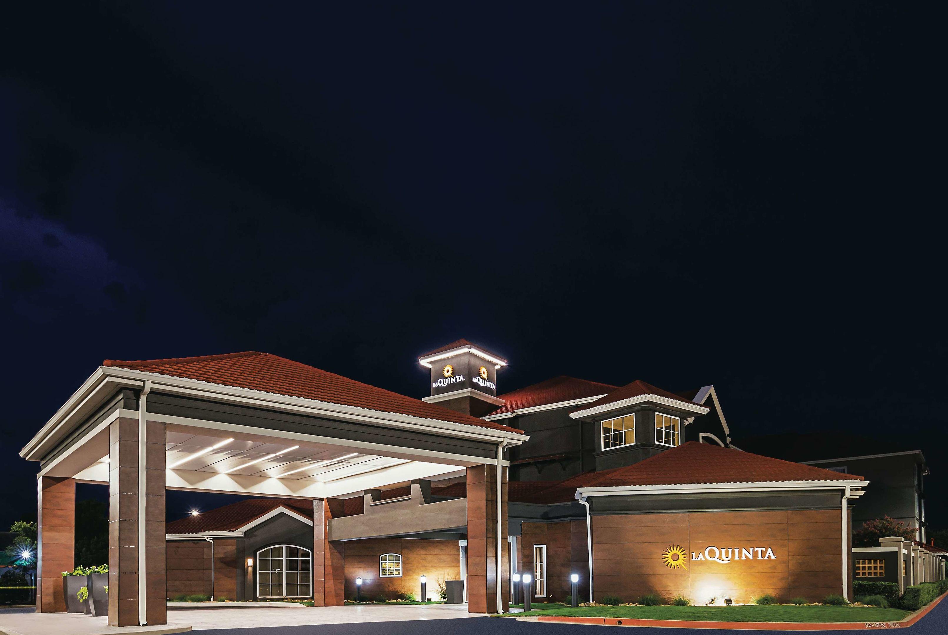La Quinta Inn & Suites Southwest — photo 5