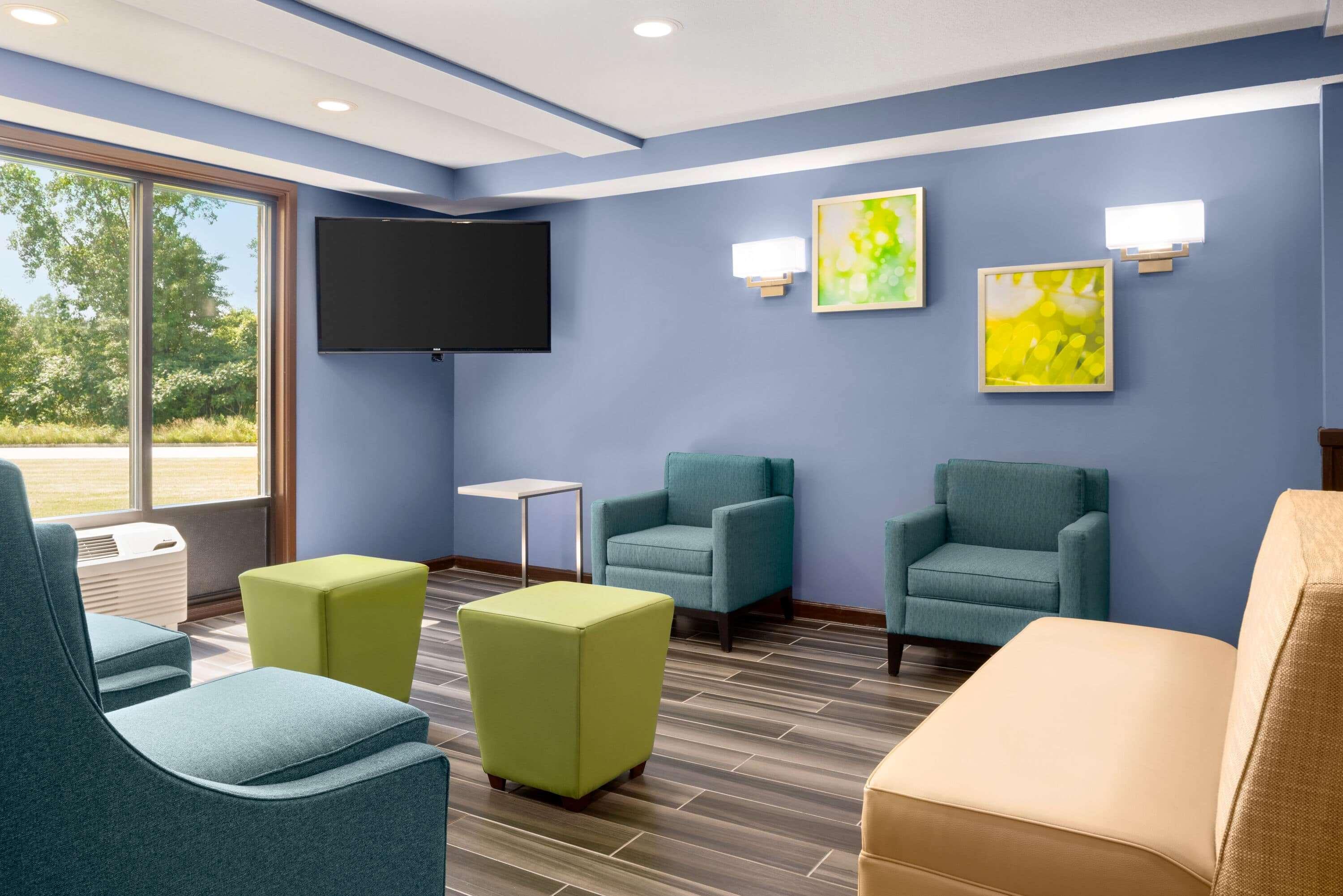 Days Inn & Suites by Wyndham Merrillville — photo 5