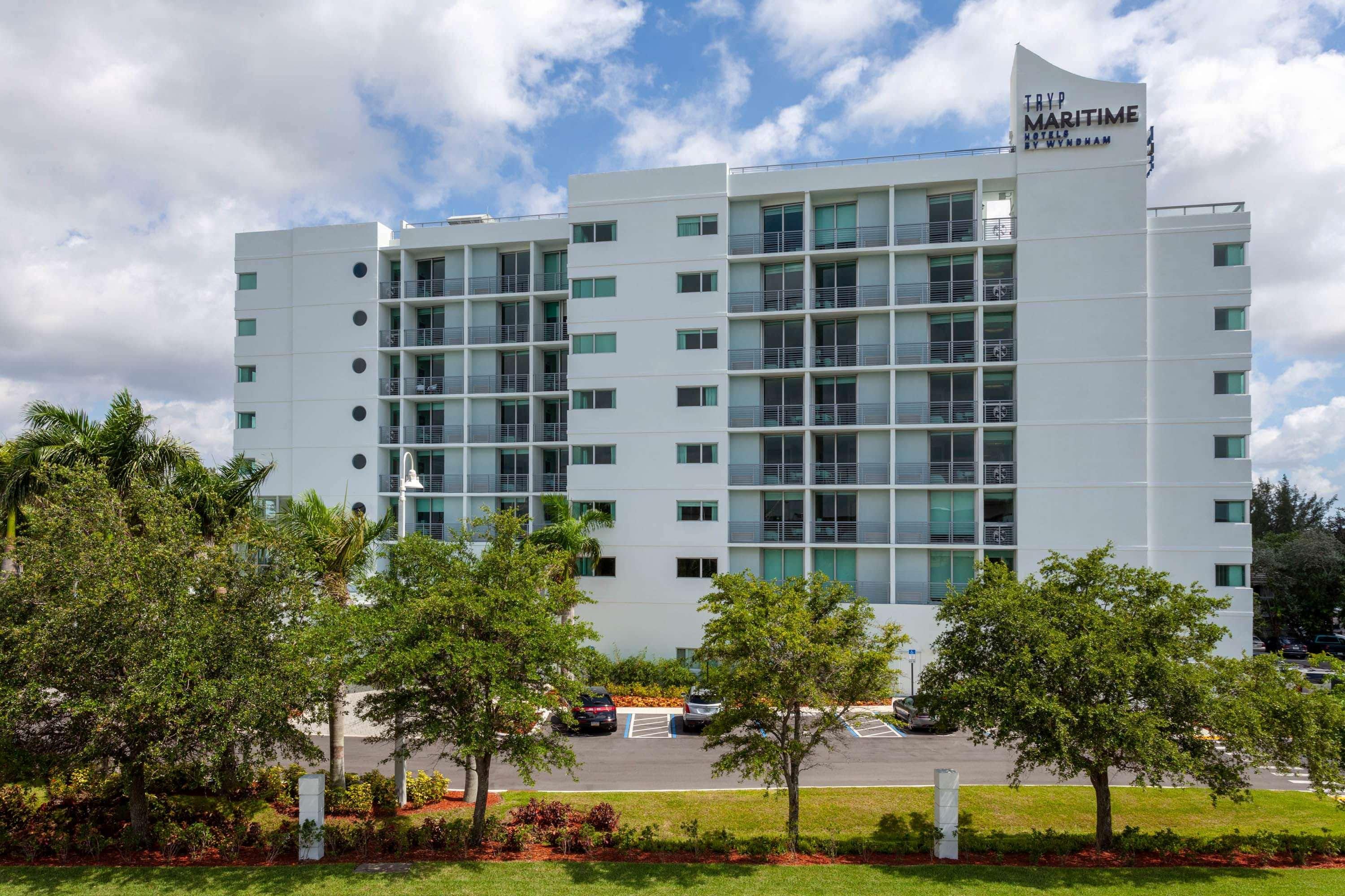 TRYP by Wyndham Maritime Fort Lauderdale — photo 4