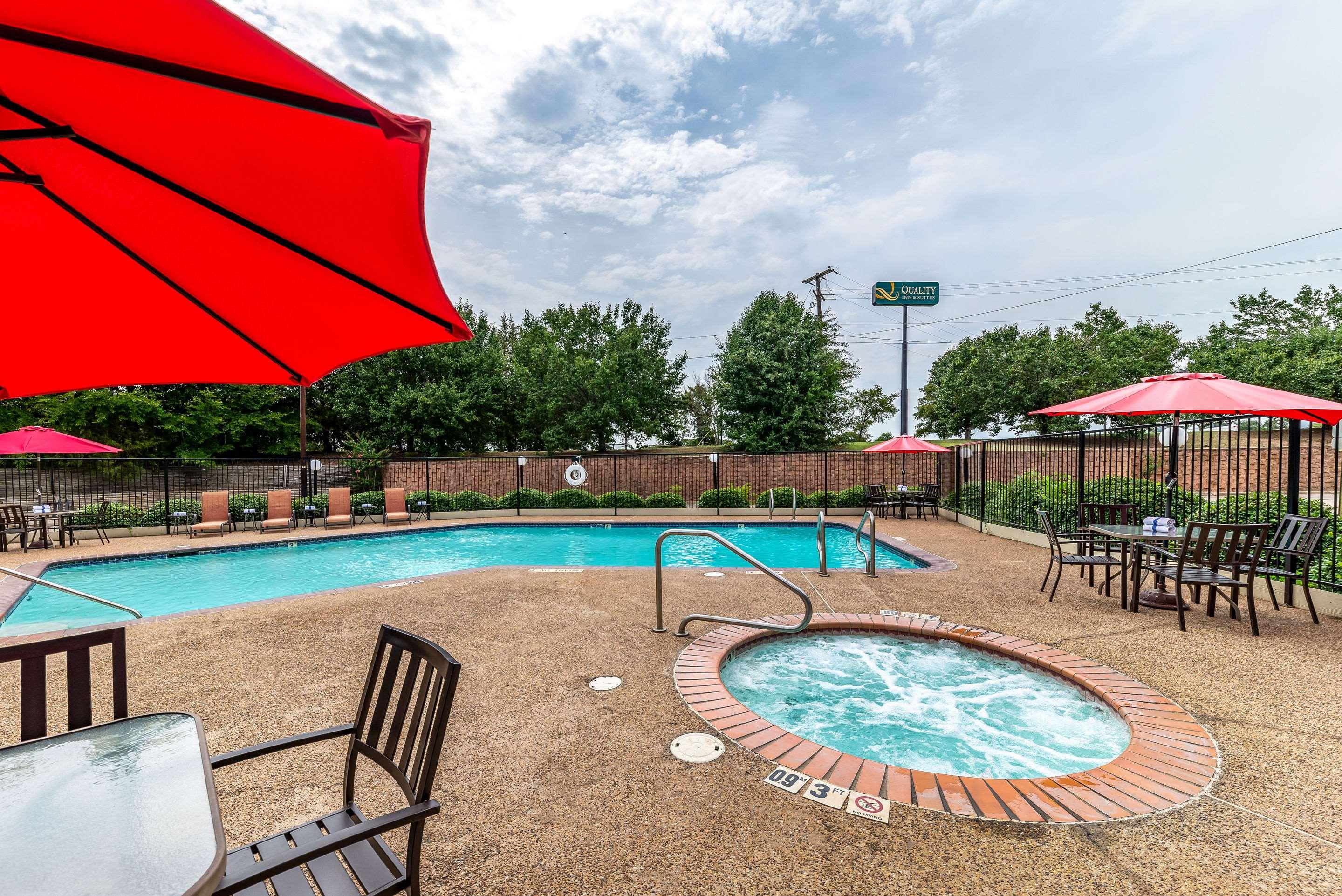 Quality Inn & Suites — photo 5
