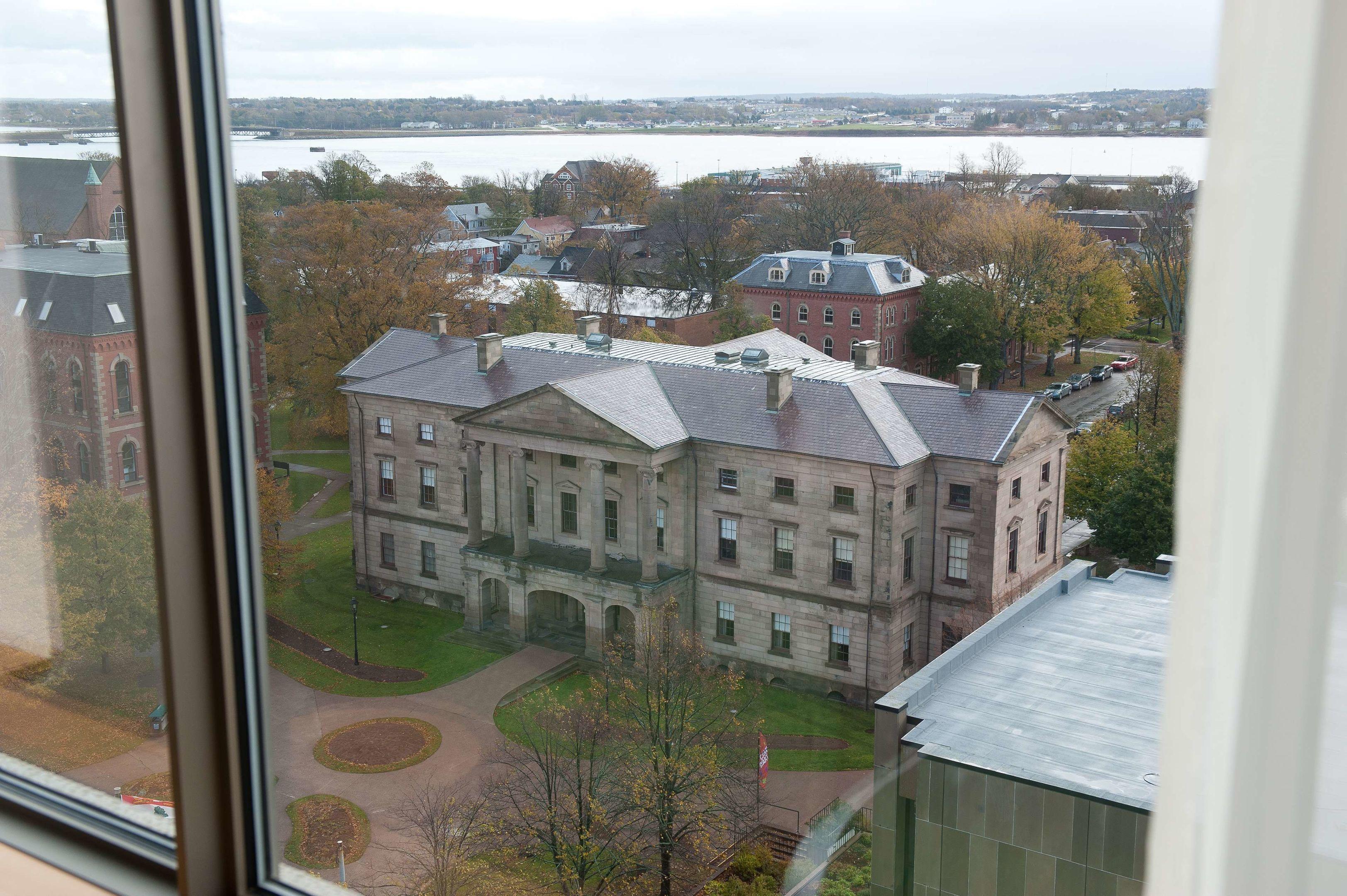The Holman Grand Hotel — photo 3