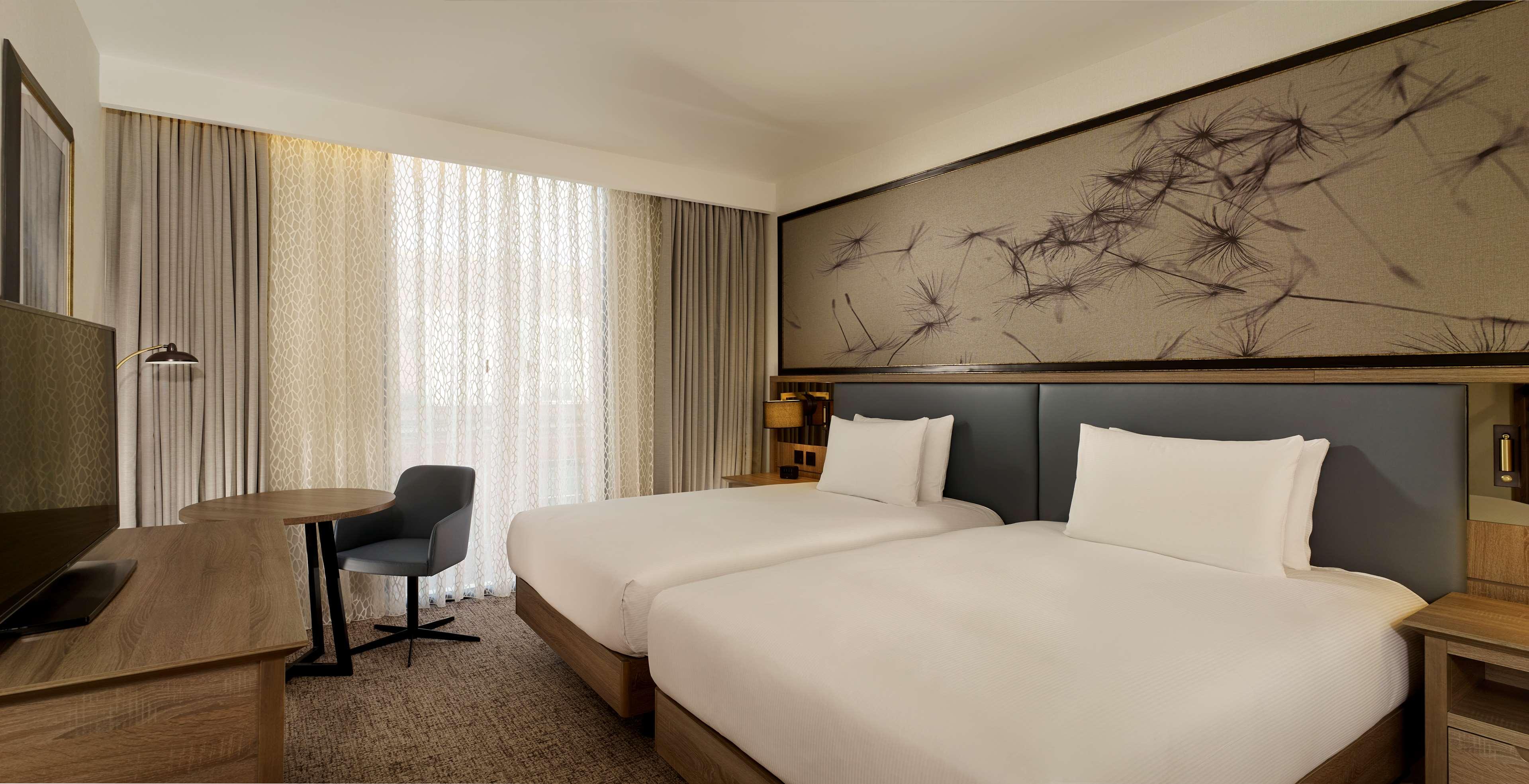 DoubleTree by Hilton Hull — photo 4