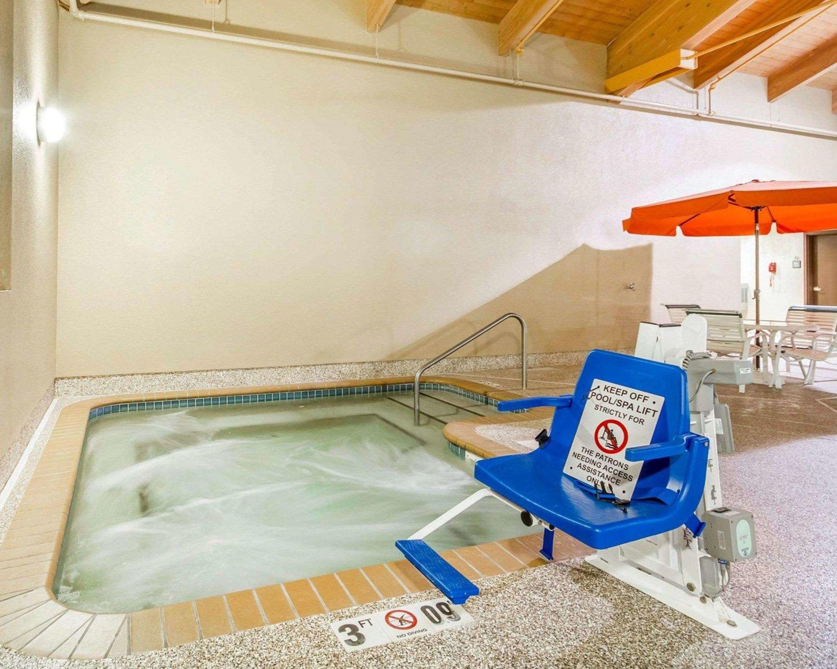 Comfort Suites Ramsey — photo 3