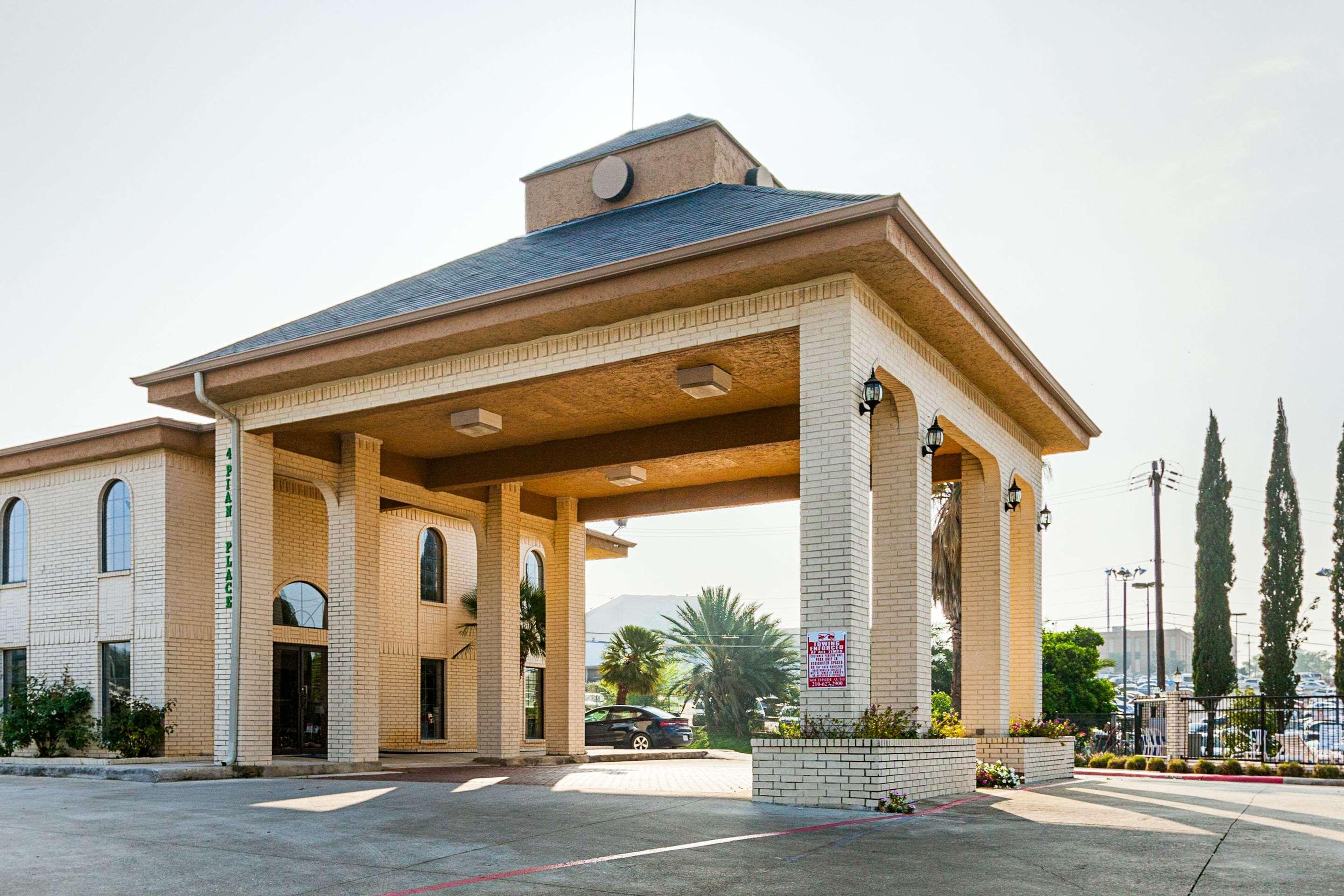 Quality Inn near Medical Center — photo 3