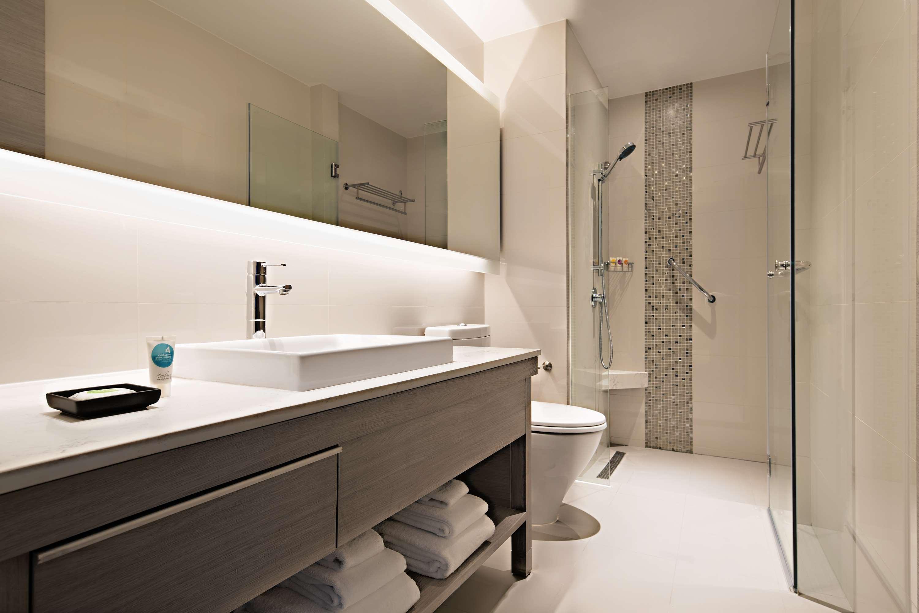 Hyatt Place Bangkok Sukhumvit — photo 5