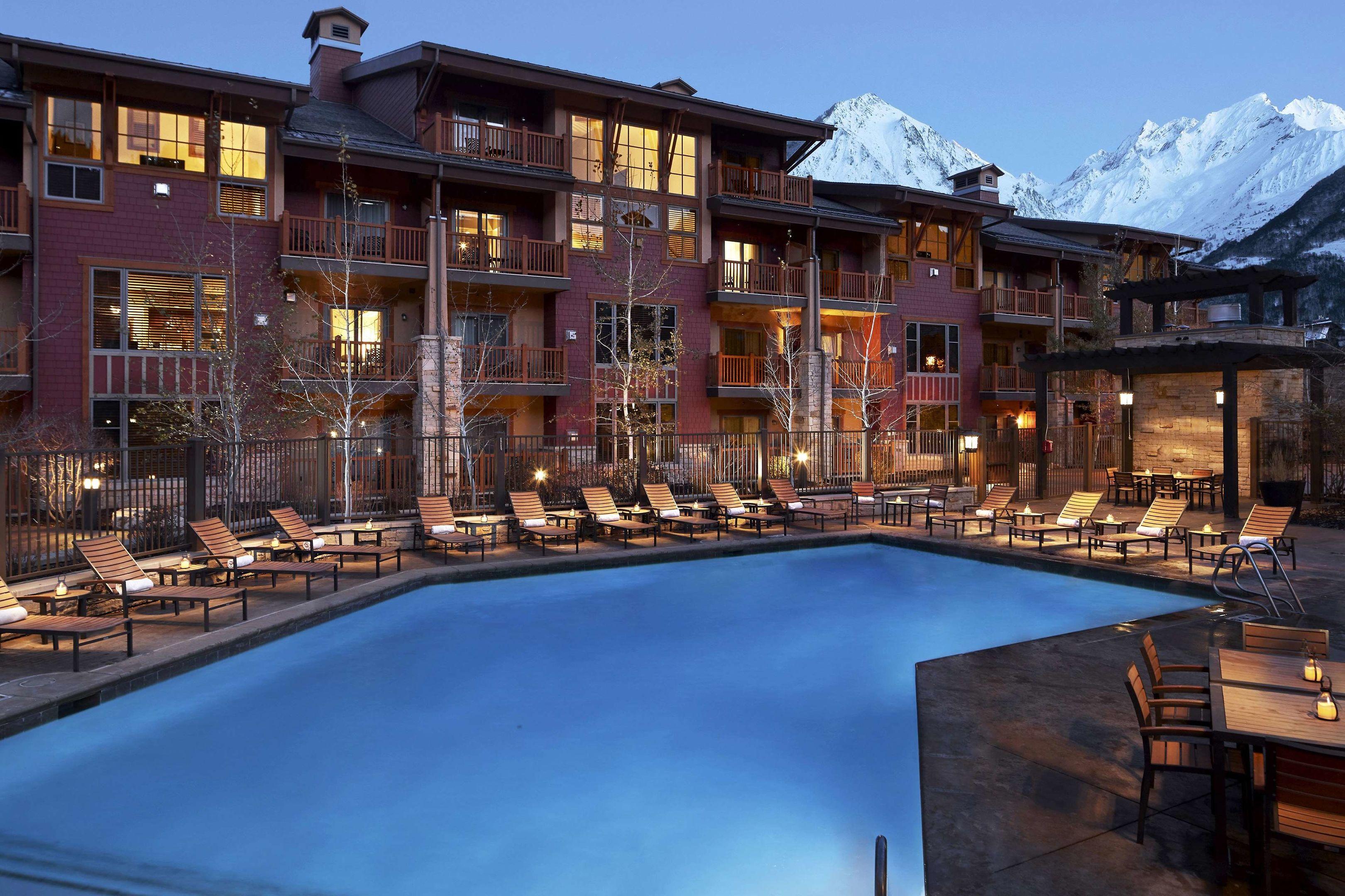 Sunrise Lodge Hilton Grand Vacations Club — photo 4
