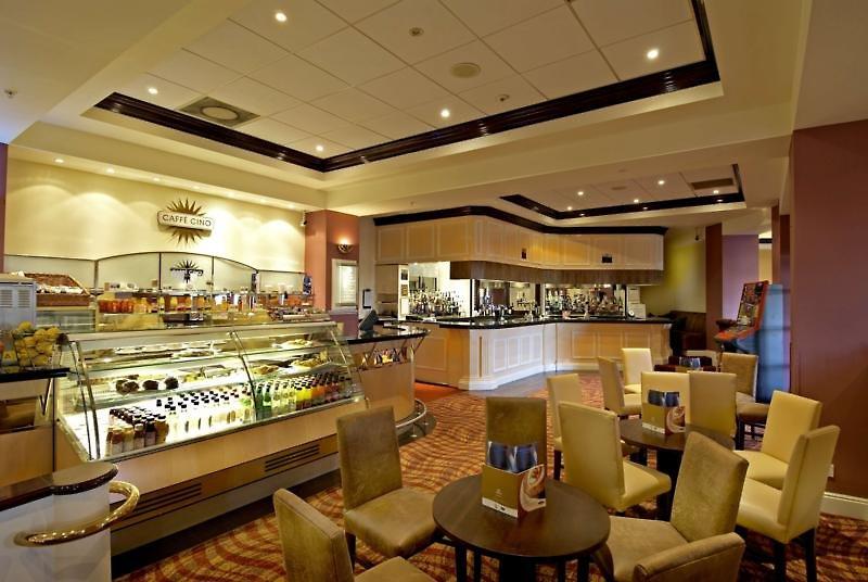 DoubleTree by Hilton Hotel Dartford Bridge — photo 3