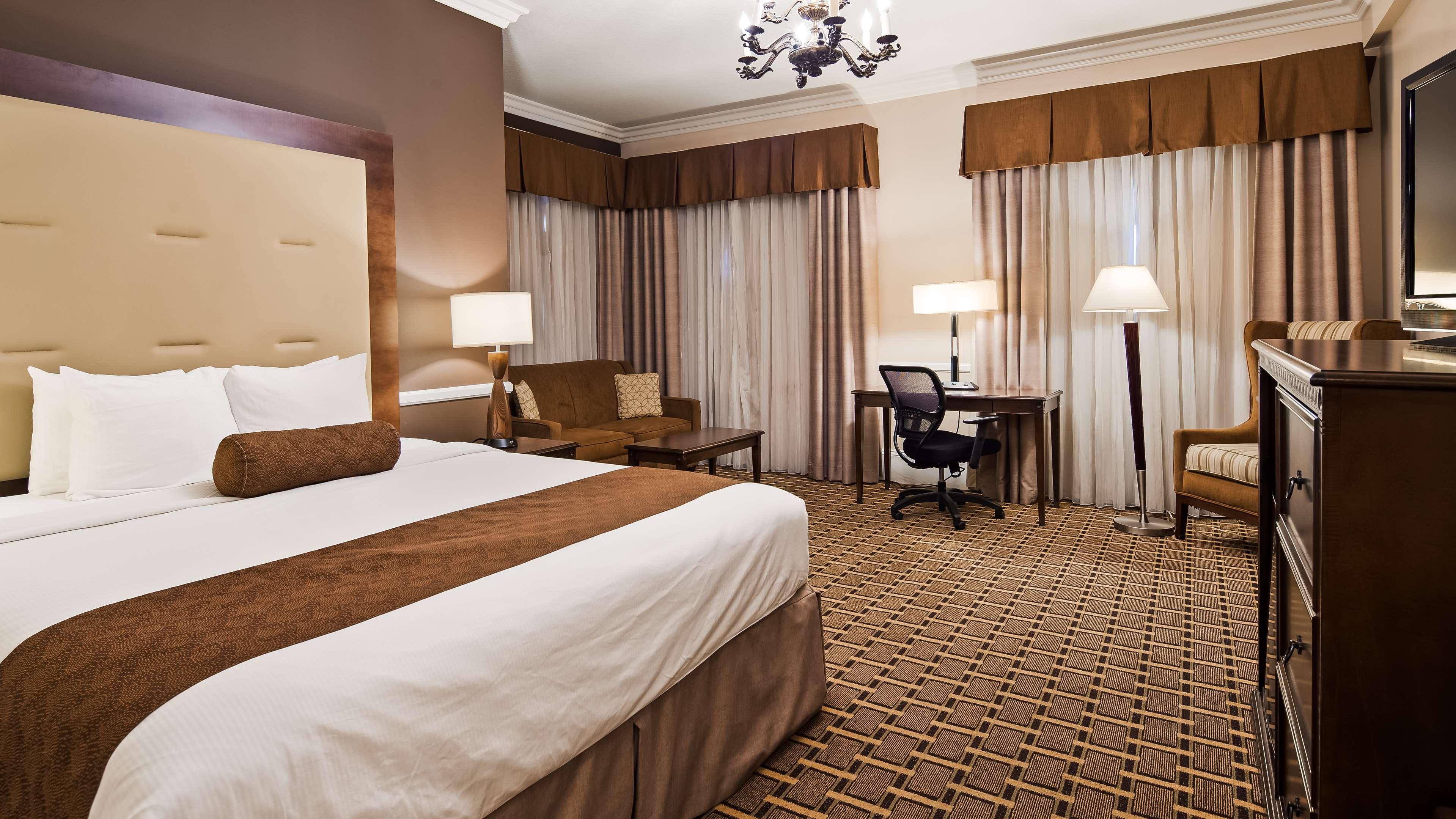 Best Western Plus San Pedro Hotel & Suites — photo 5