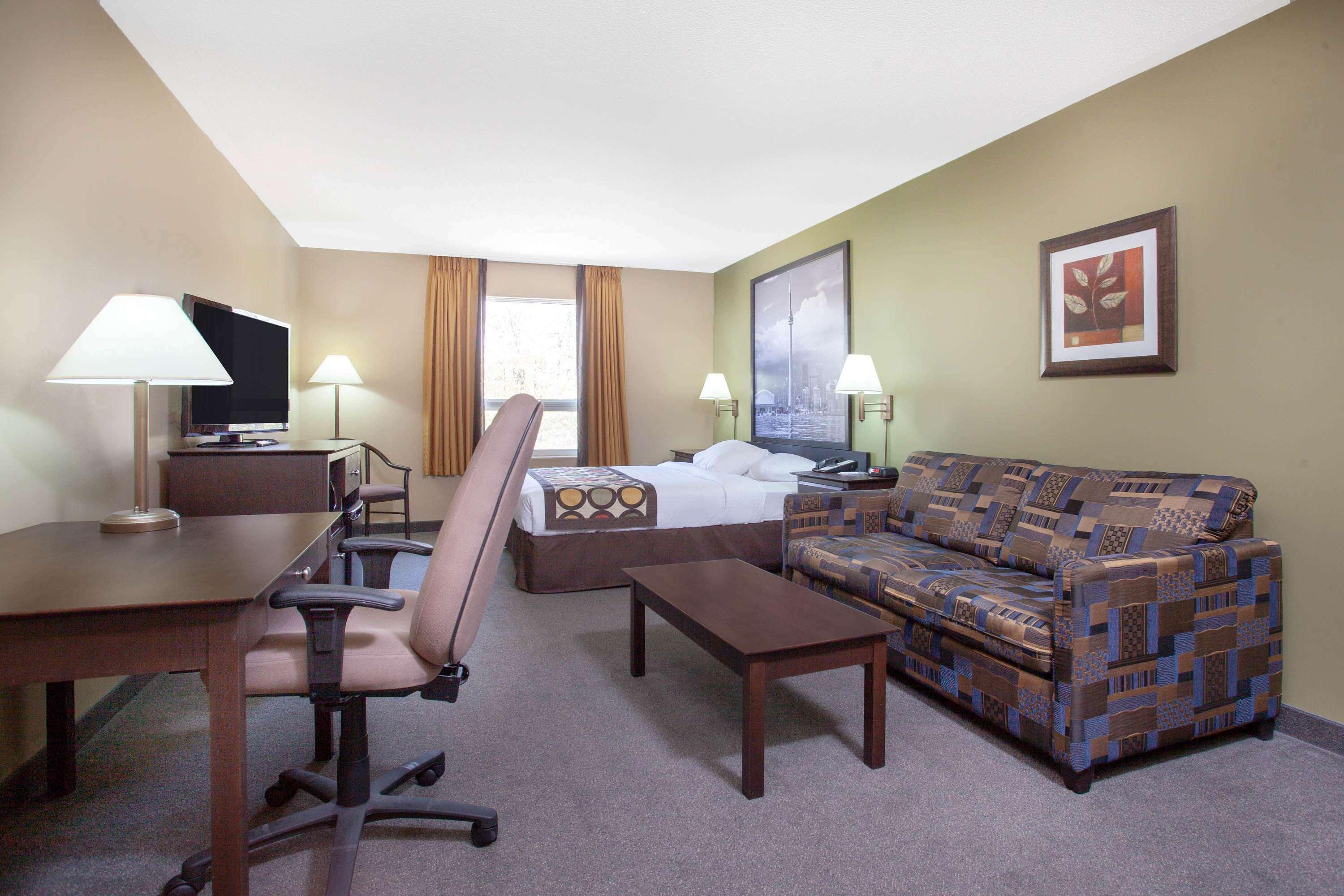 Super 8 by Wyndham Midland — photo 5