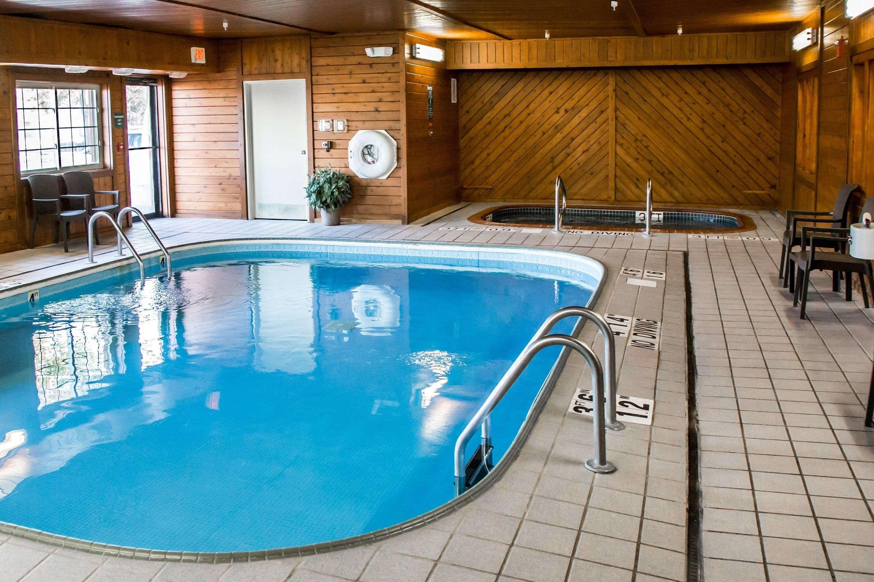 Comfort Inn North Joliet — photo 4