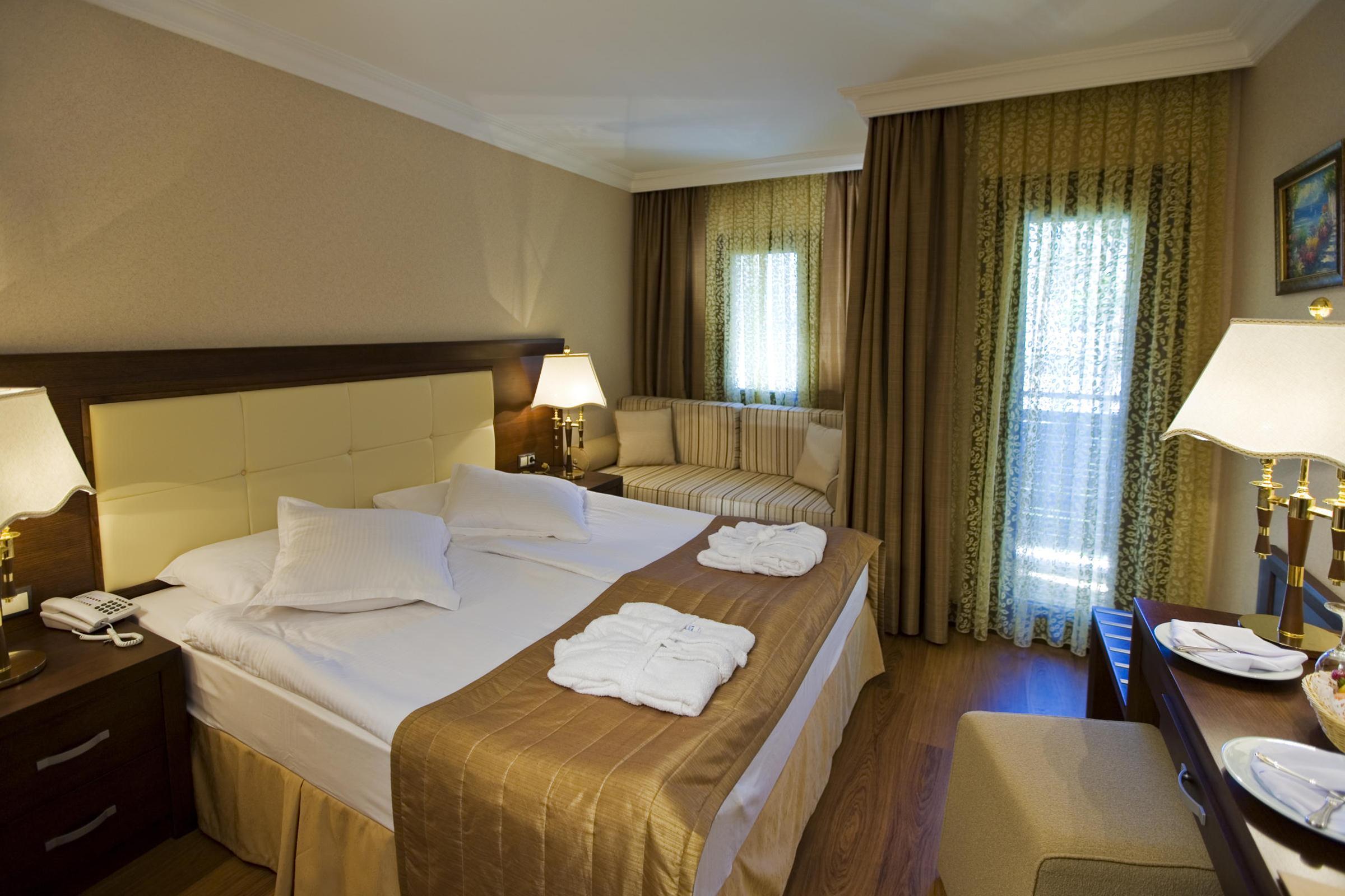Latanya Park Resort — photo 5