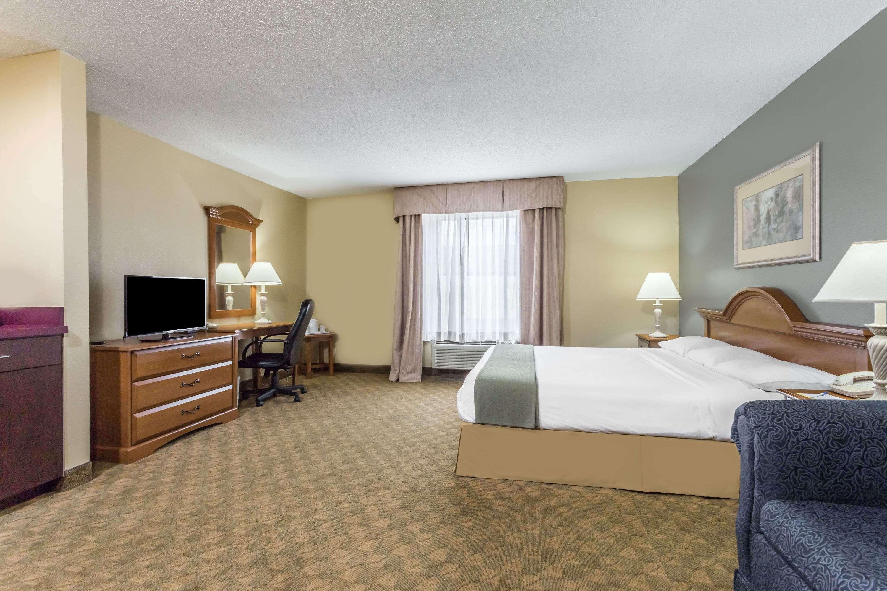 Days Inn Selma — photo 5