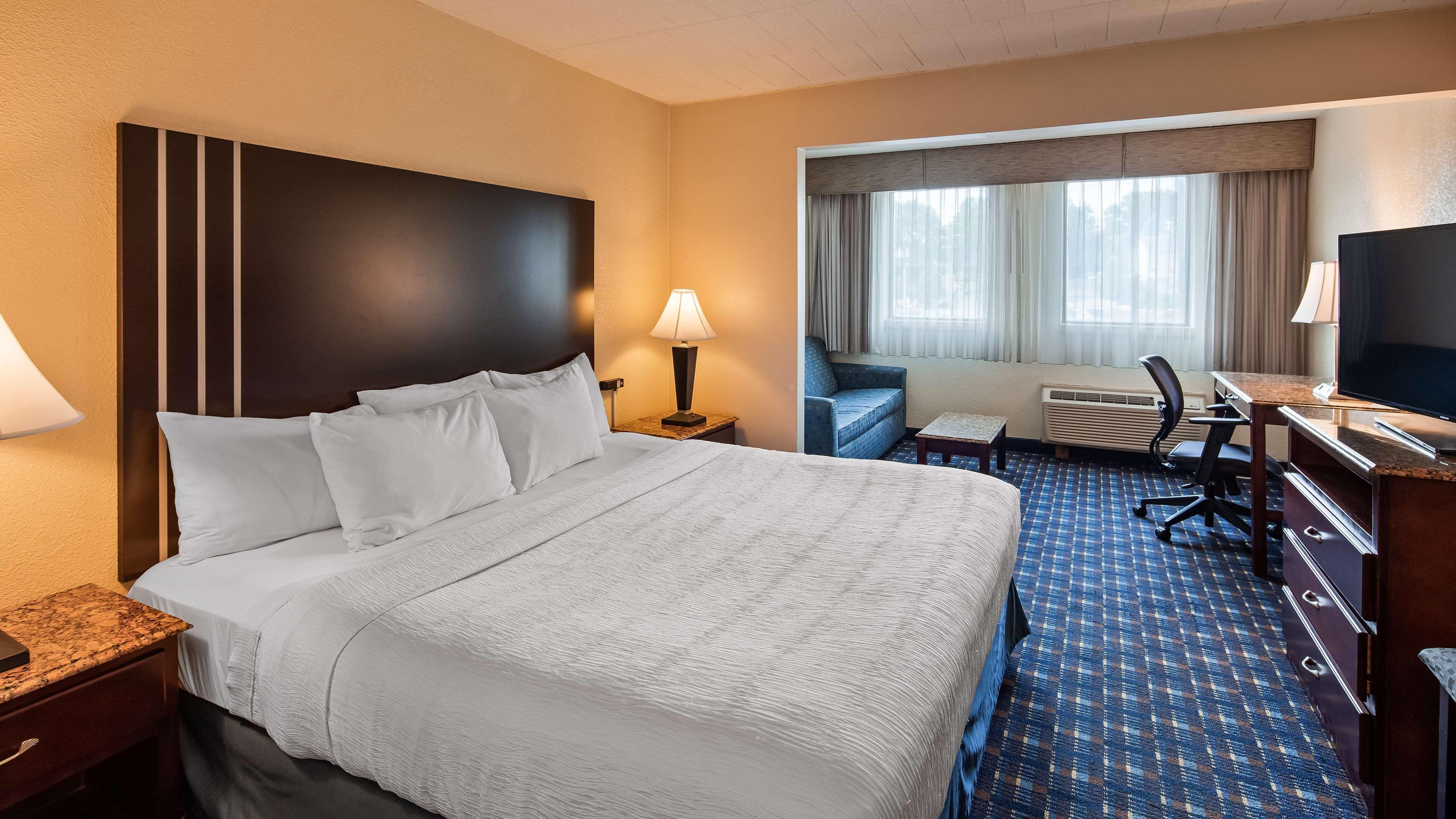 Best Western Plus Reading Inn & Suites — photo 5
