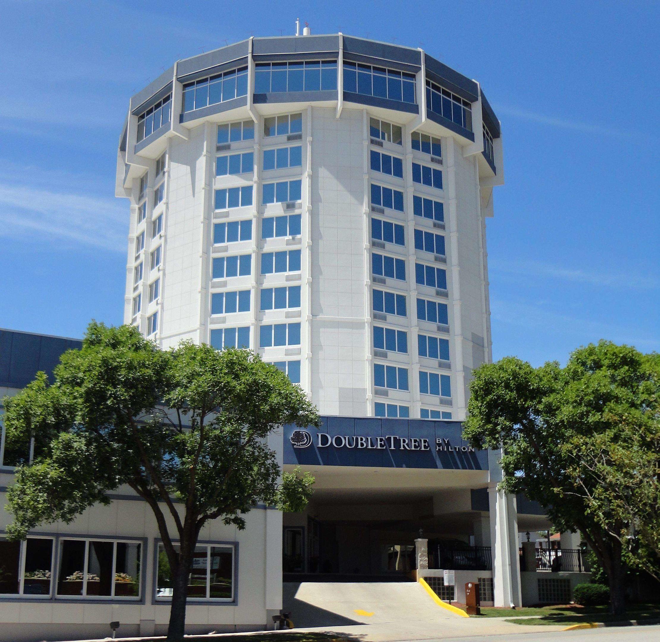 DoubleTree by Hilton Hotel Jefferson City — photo 4