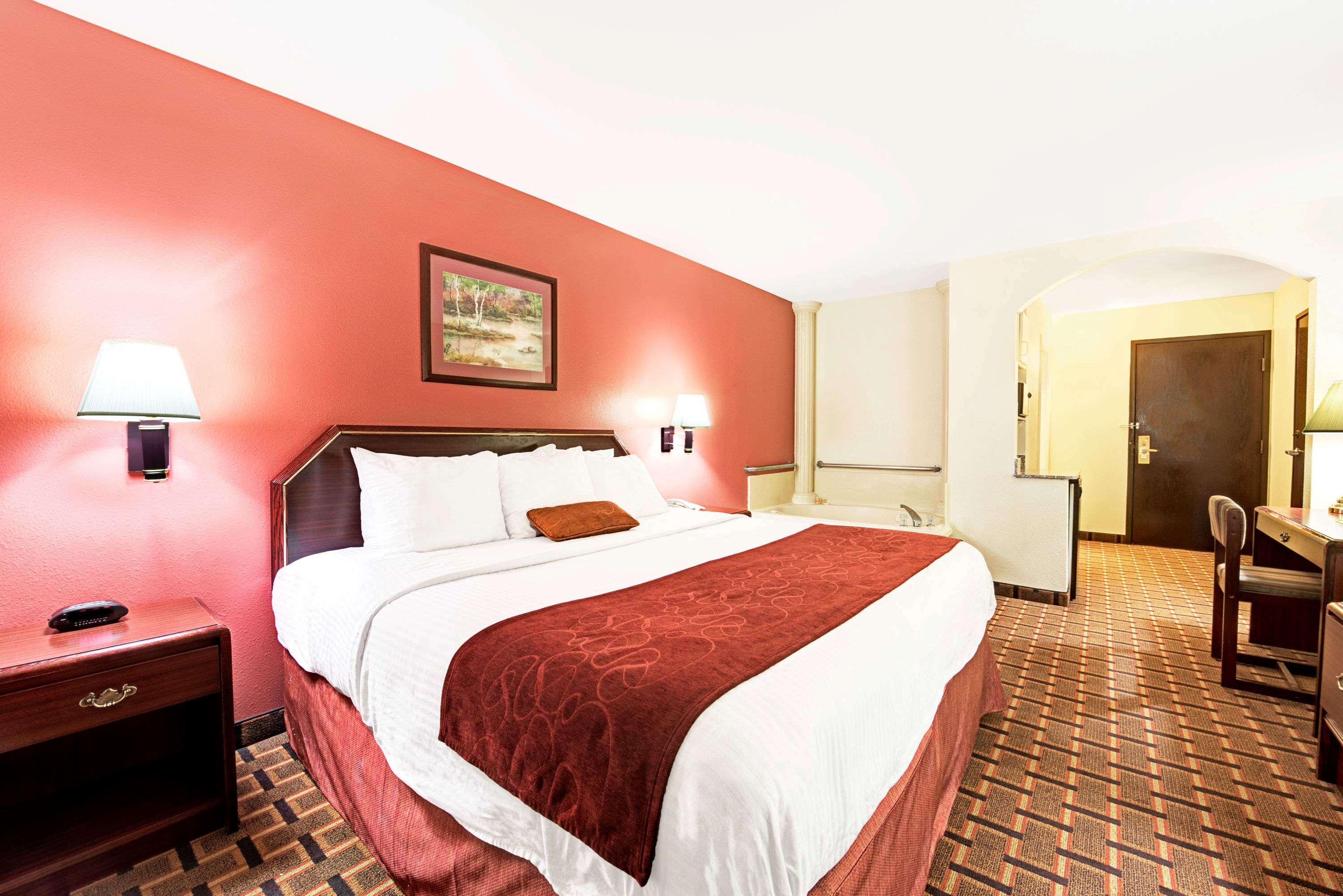 Days Inn Dallas Plano — photo 4