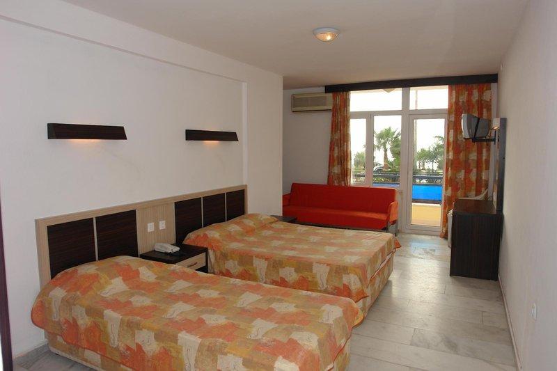 Semt Luna Beach Hotel — photo 5