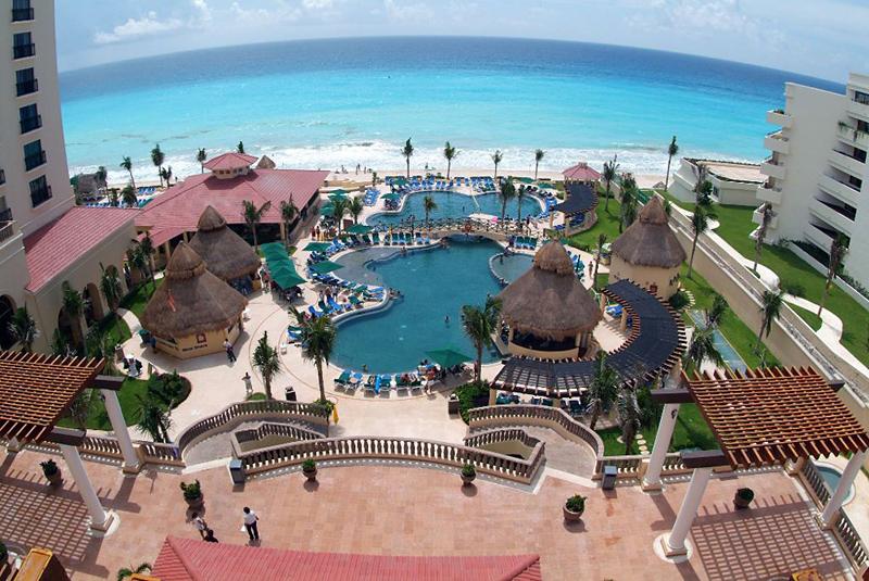 GR Solaris Cancun — photo 5