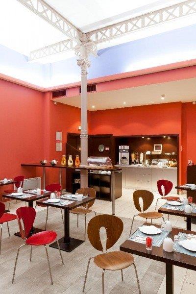City Lofthotel Saint Etienne — photo 4