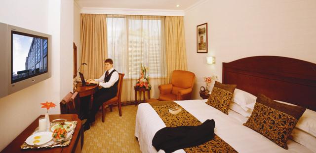 Howard Johnson Paragon Hotel Beijing