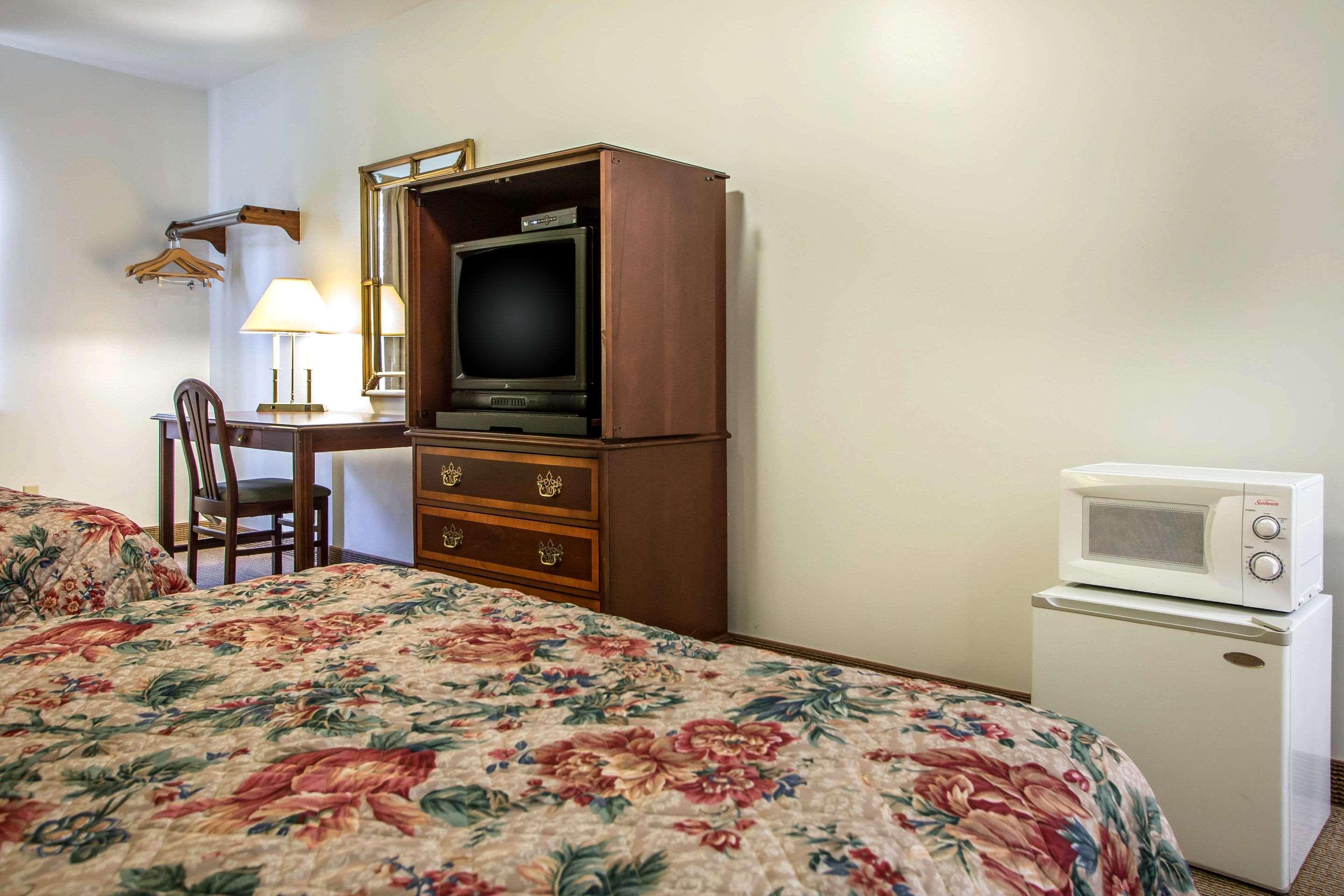 Rodeway Inn Paradise — photo 5