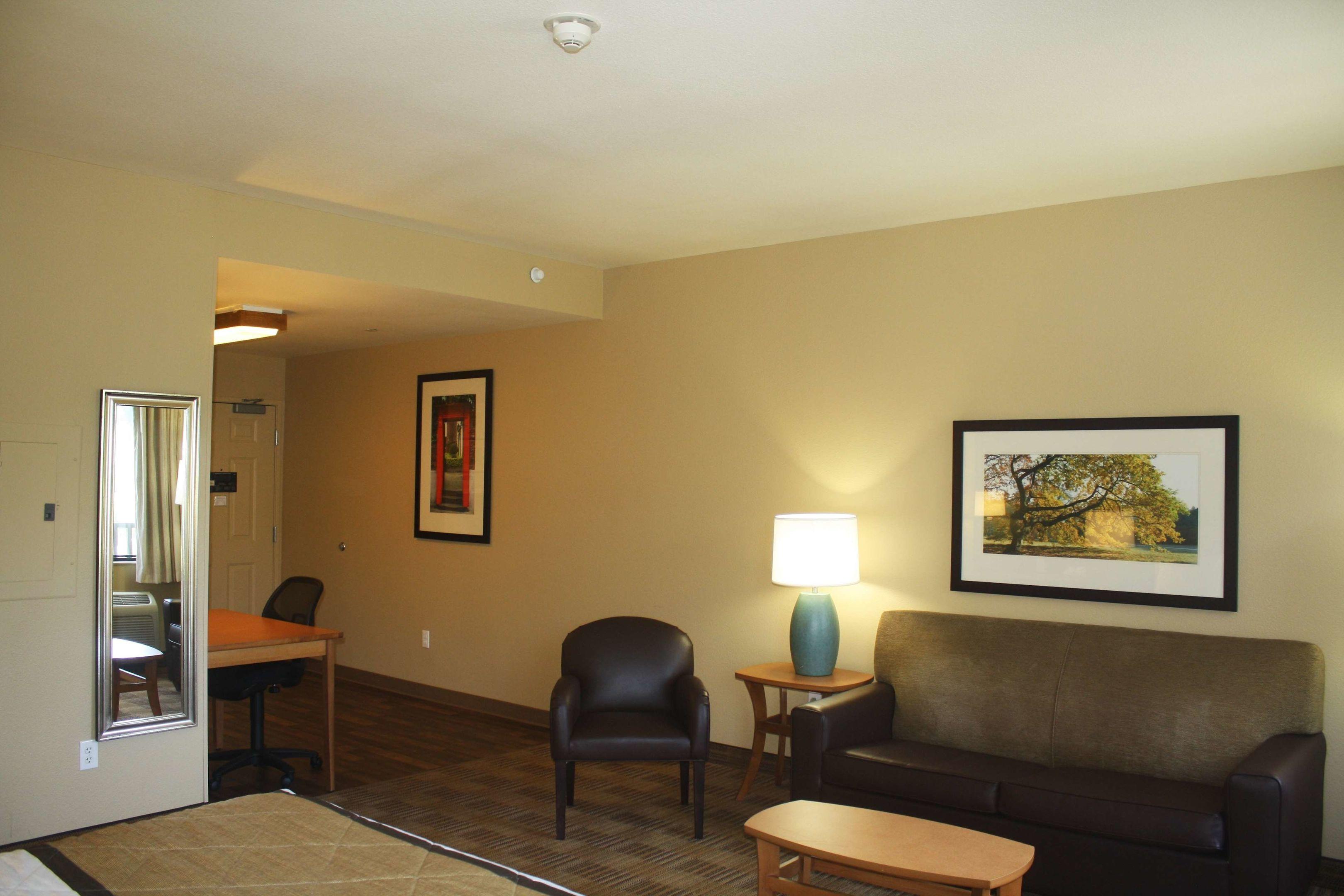 Extended Stay America - San Rafael - Francisco Blvd. East — photo 4