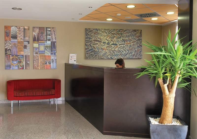Cross Hotel Elorz — photo 3