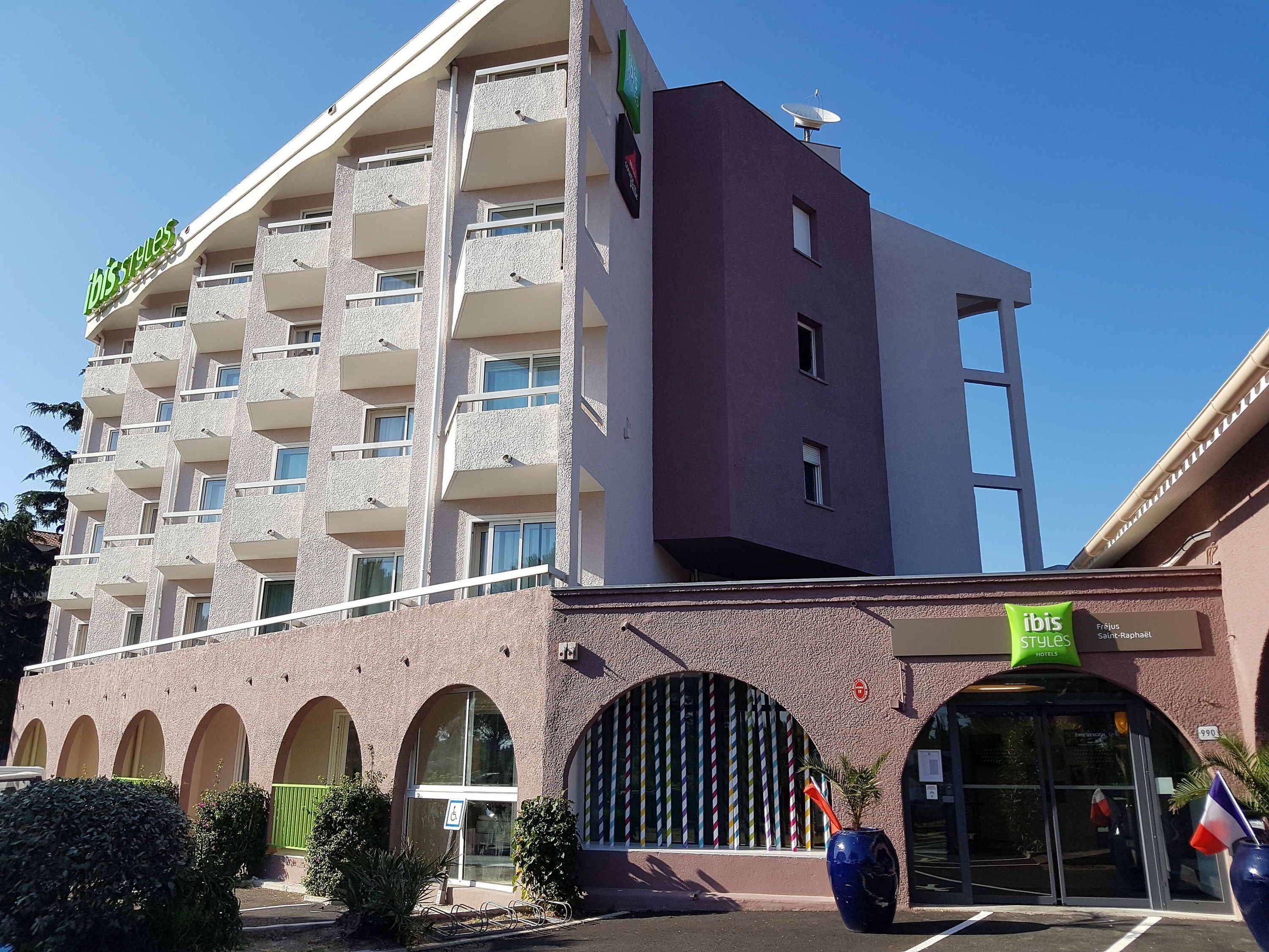ibis Styles Fréjus Saint-Raphaël Hotel — photo 3