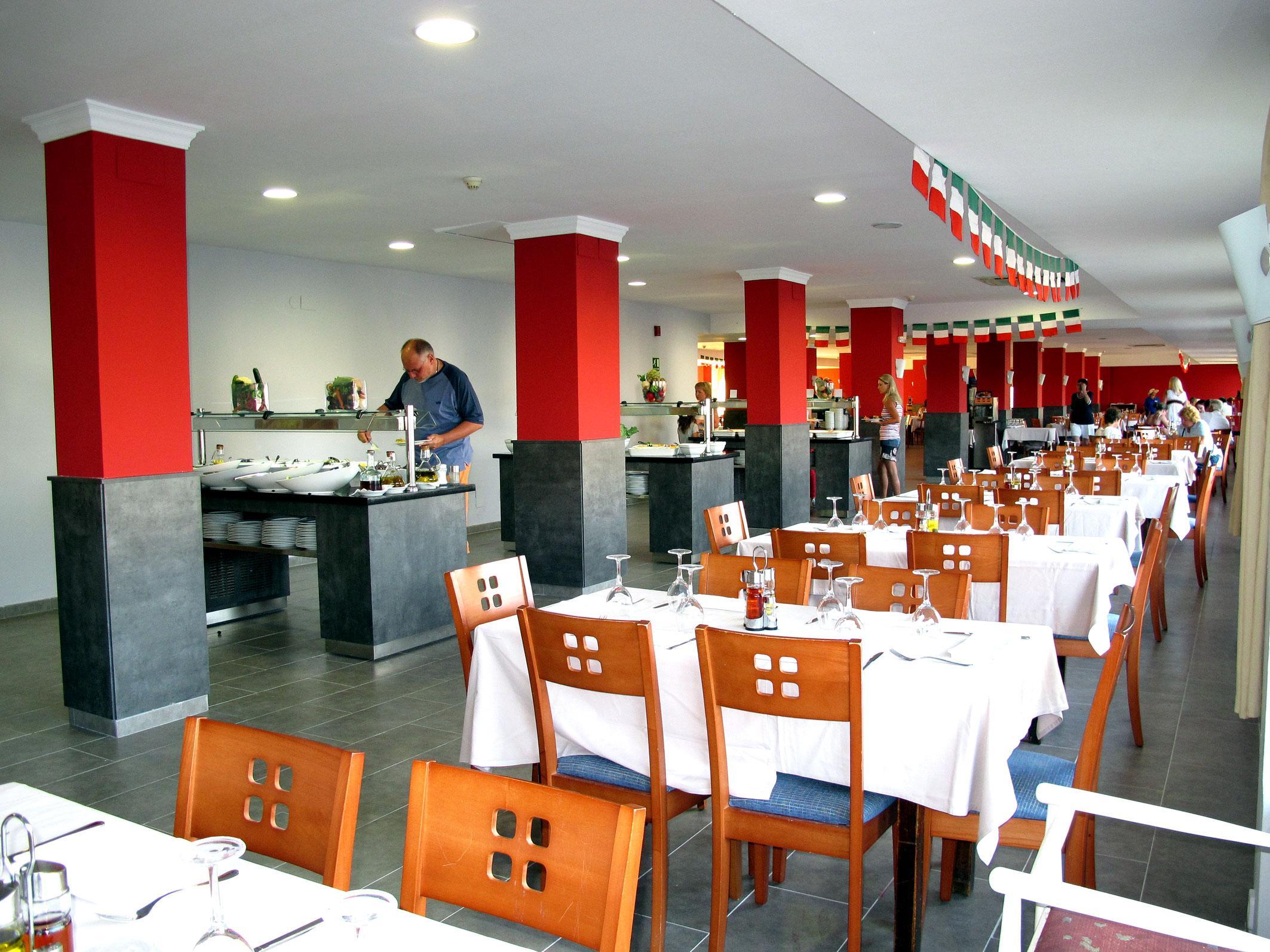 Ohtels San Salvador — photo 4