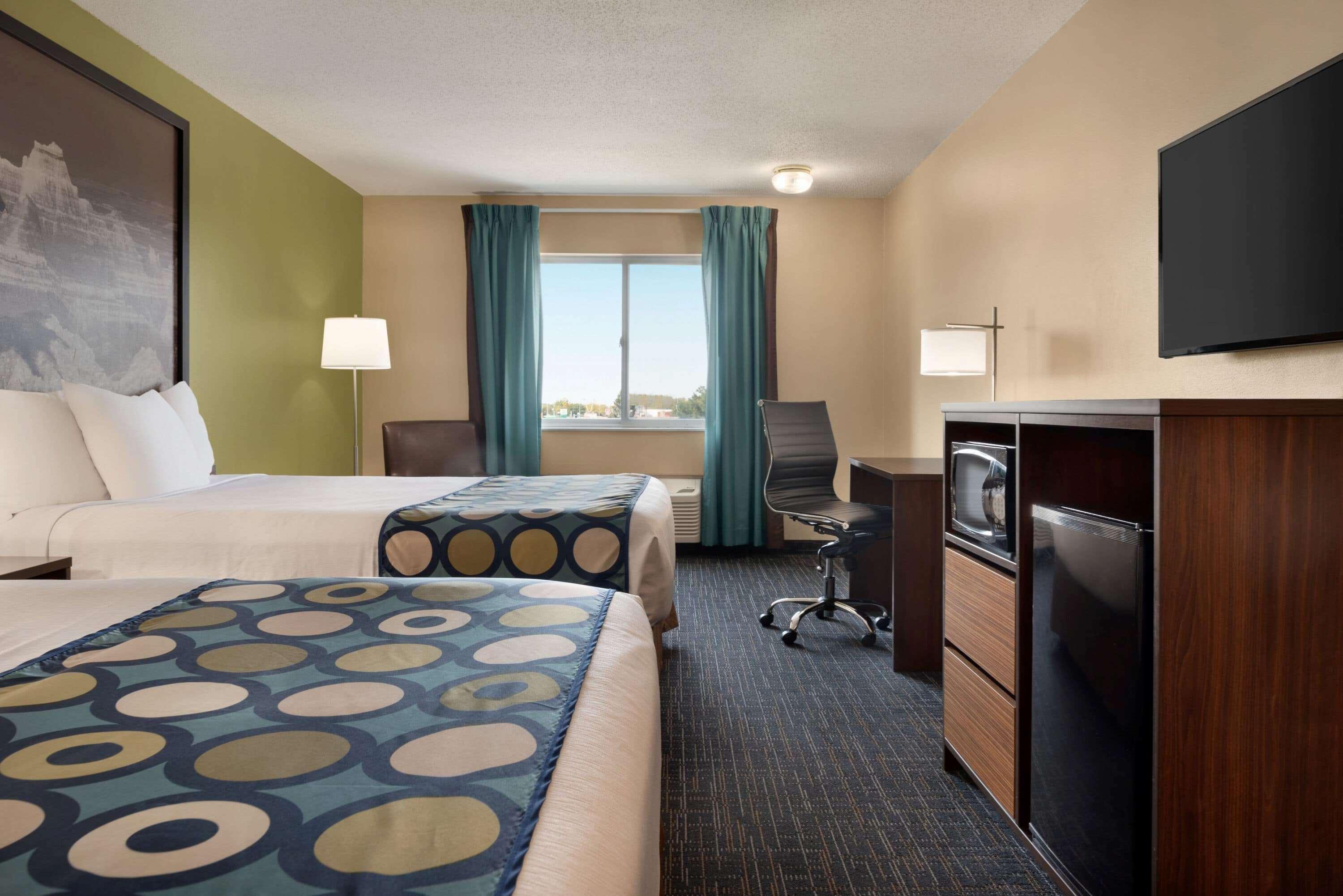 Super 8 by Wyndham Sioux Falls — photo 3