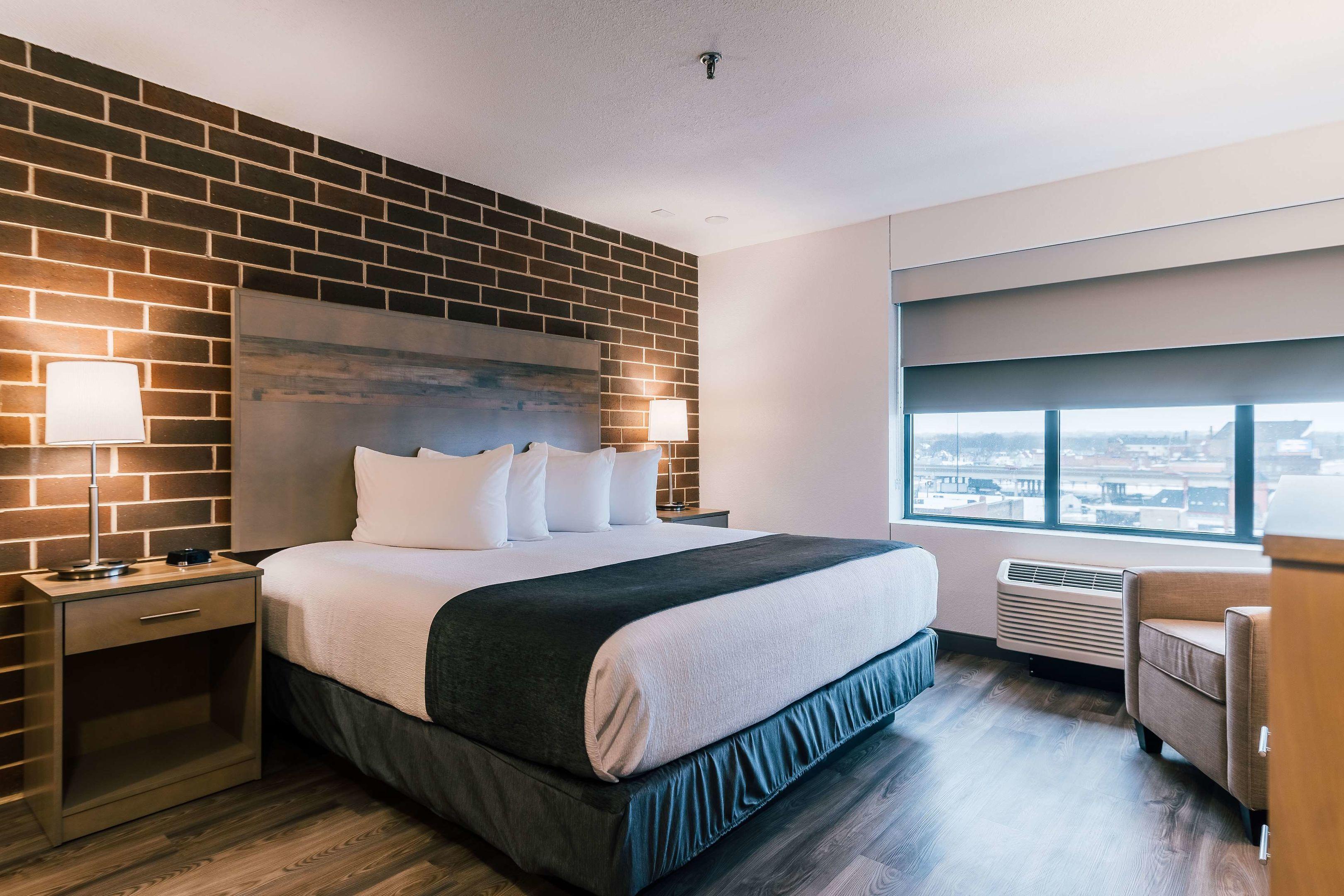 Best Western Plus Executive Residency Waterloo & Cedar Falls — photo 4