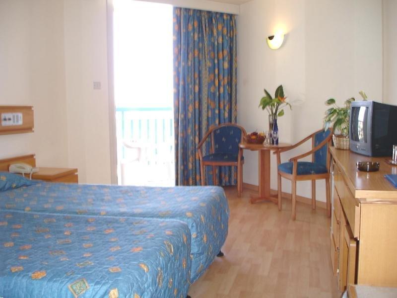 Kissos Hotel — photo 5