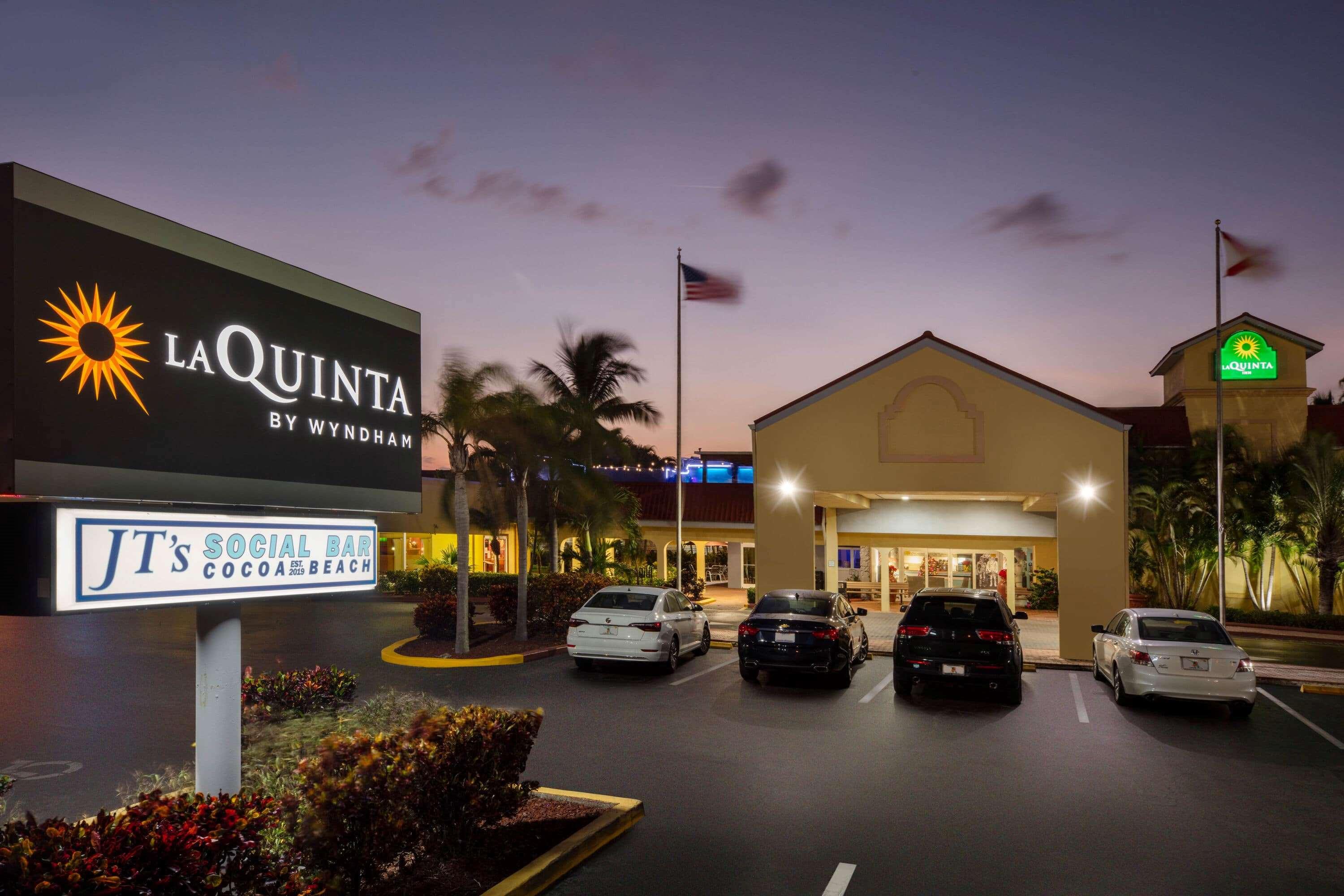 La Quinta Inn Cocoa Beach - Port Canaveral — photo 4
