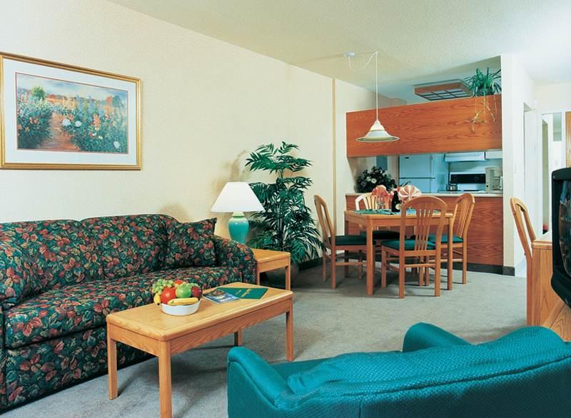 Cartier Place Suite — photo 4