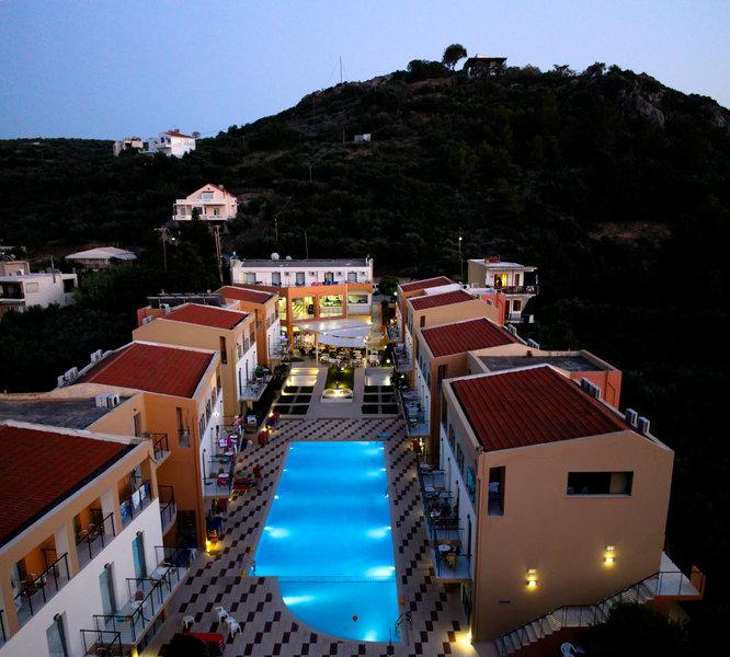 Sunrise Village Hotel — photo 5