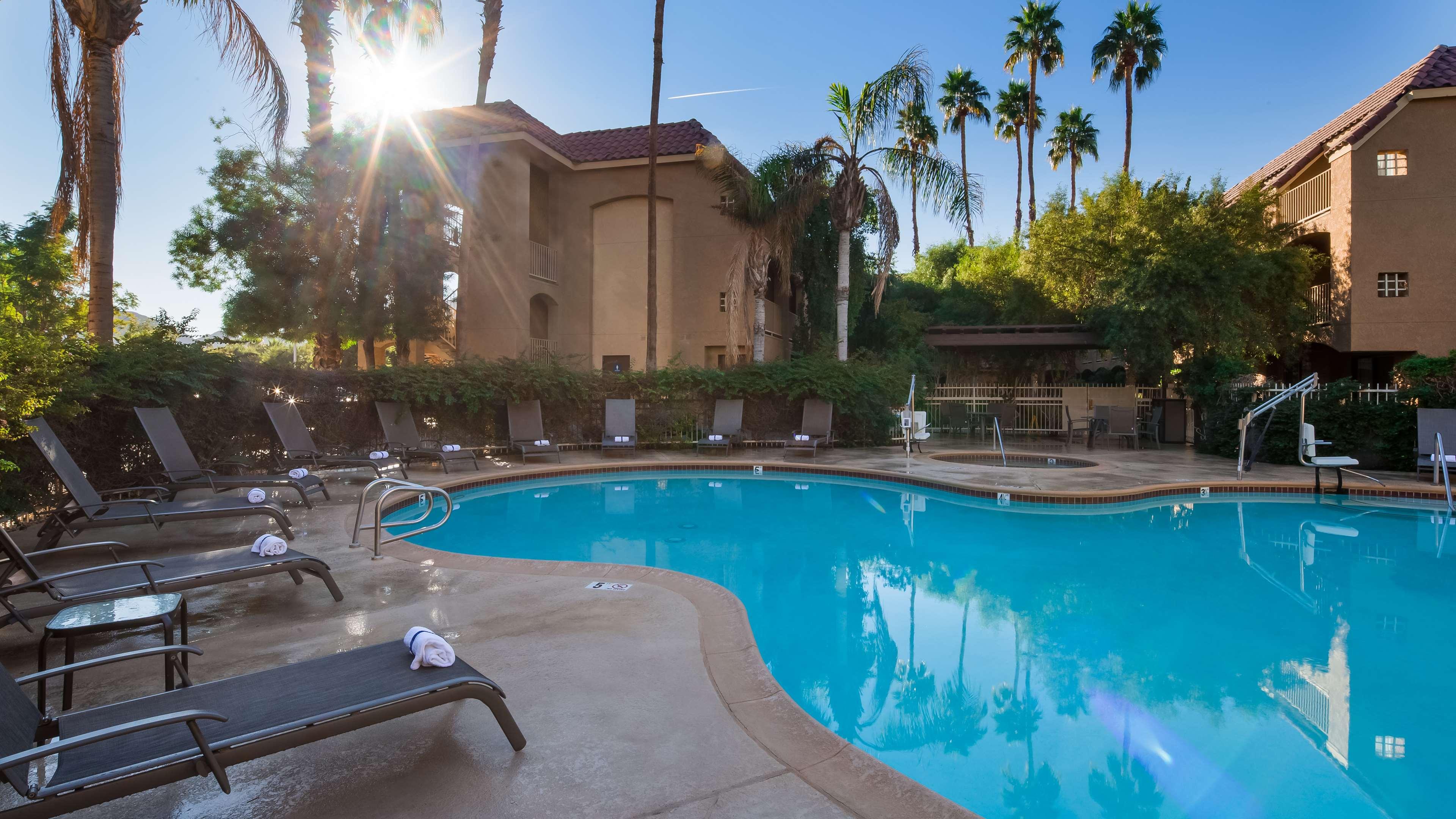 Best Western Plus Palm Desert Resort — photo 3
